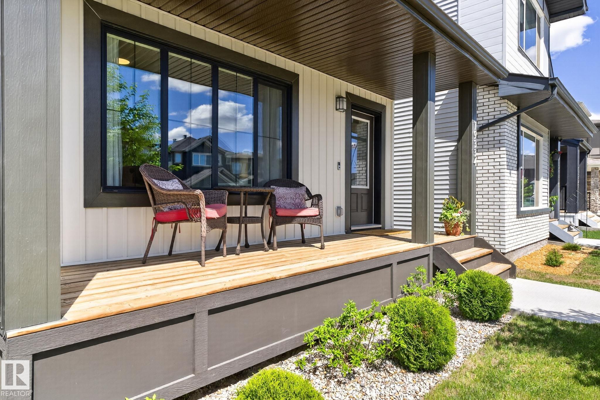 19334 26a Avenue NW, The Uplands, Edmonton