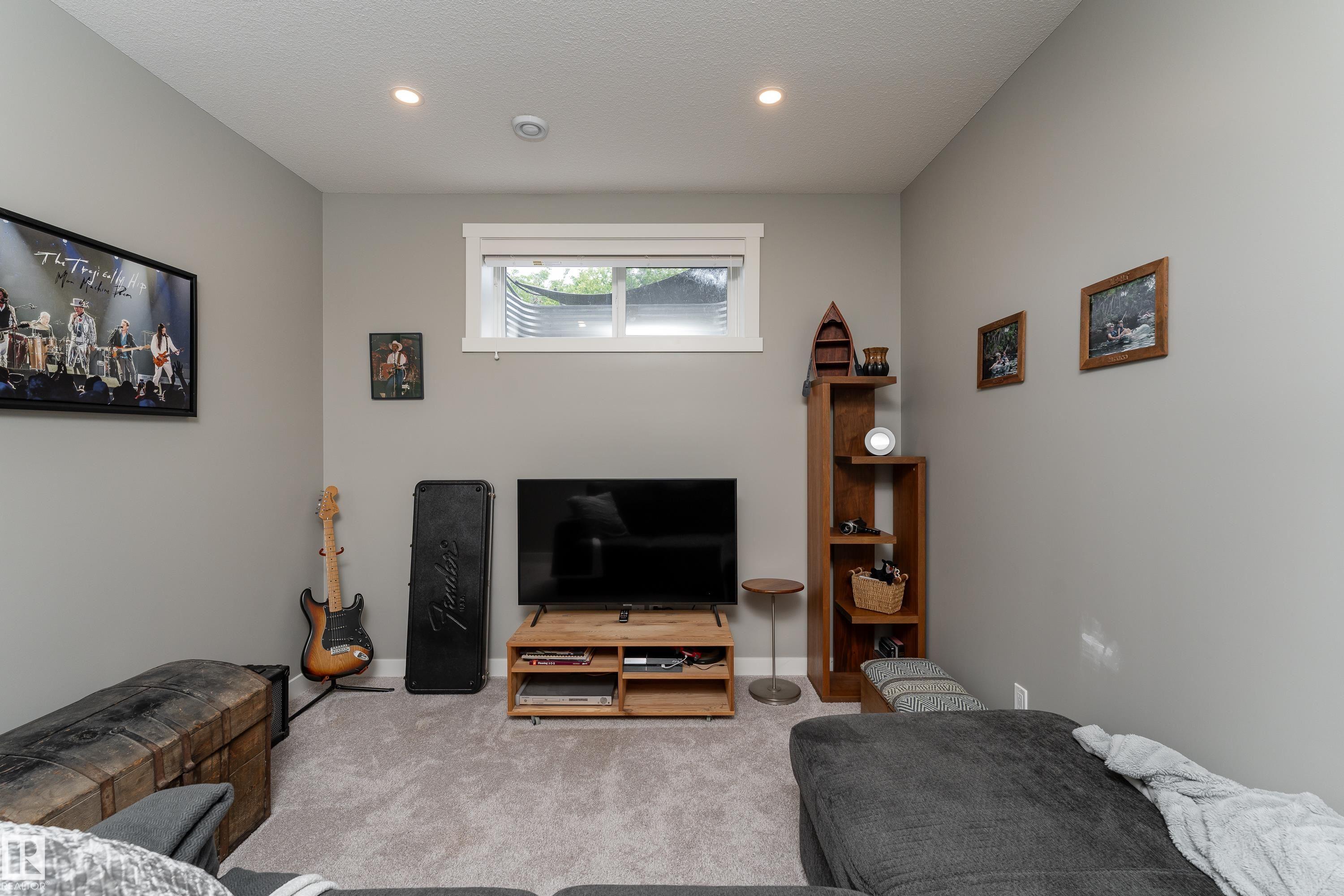 Photo 38 at 3468 Cameron Heights Cove NW, Cameron Heights, Edmonton