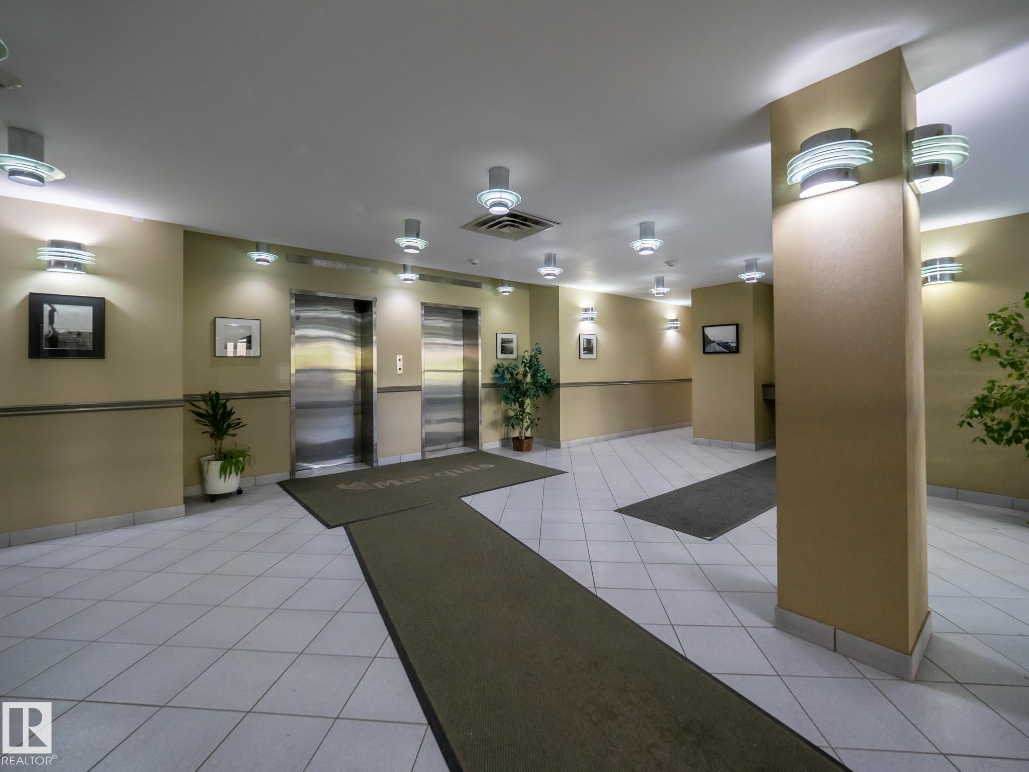 PH4 - 9725 106 Street NW, Downtown, Edmonton