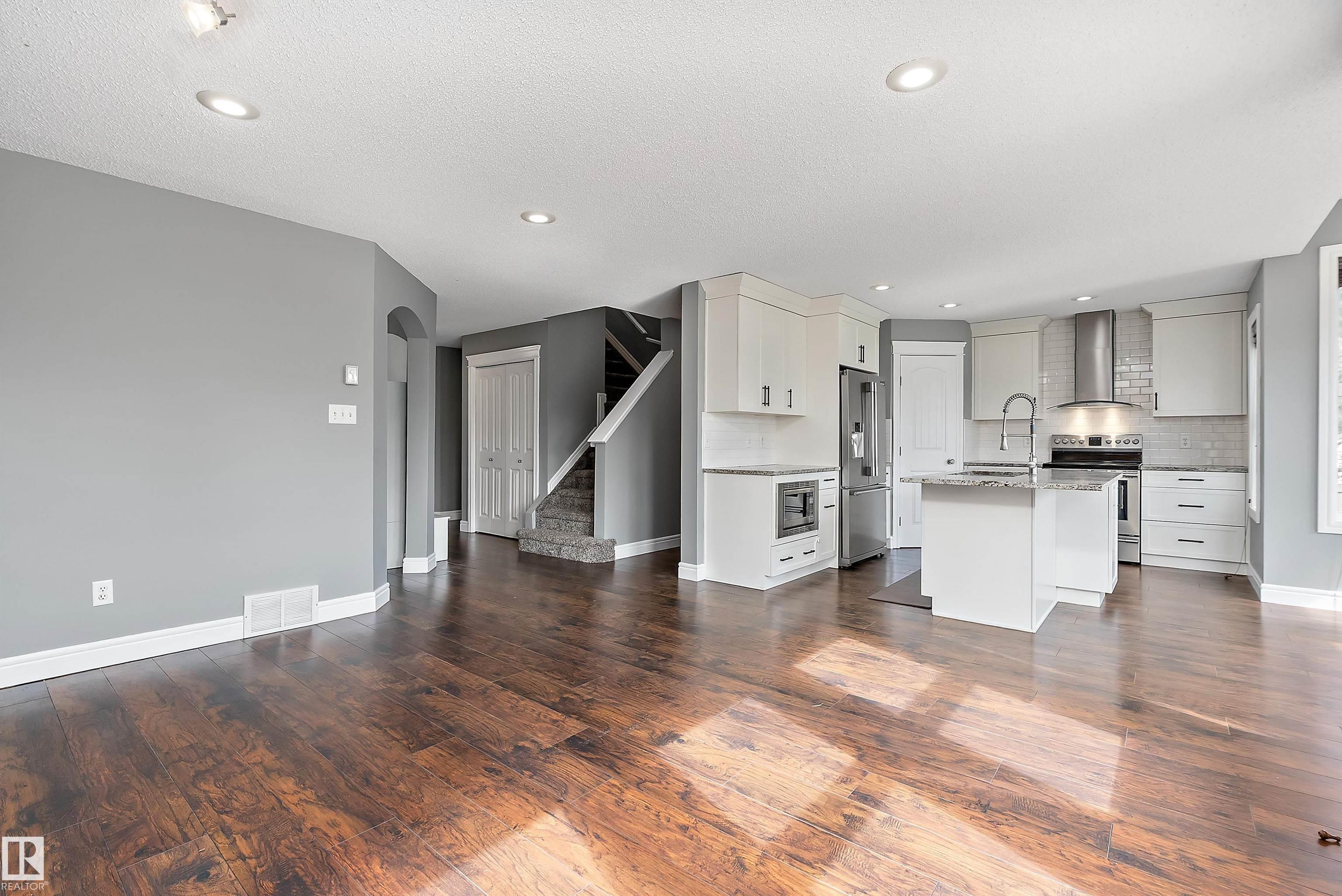 Photo 12 at 1103 115 Street SW, Rutherford, Edmonton
