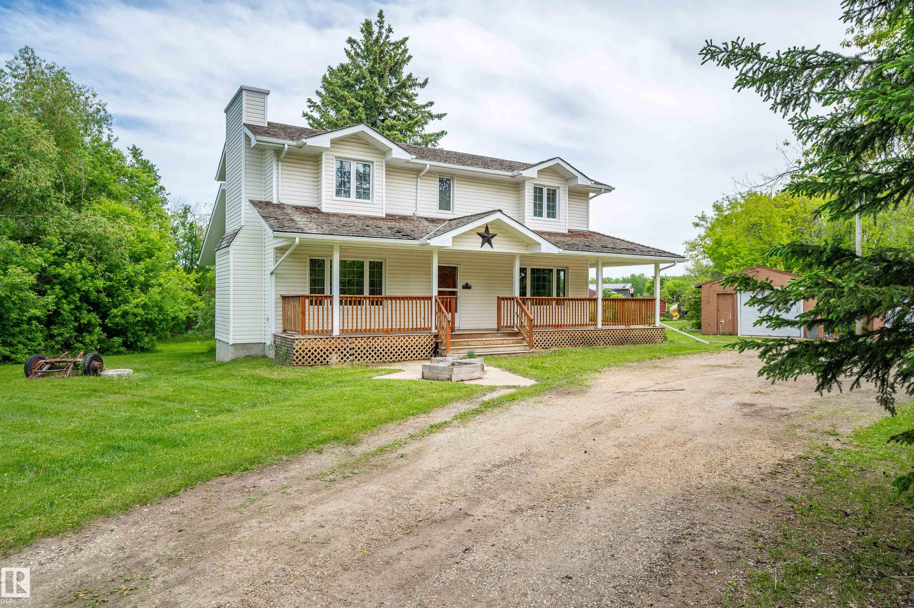 25 - 22459 Twp Rd 530, Barry Hill, Rural Strathcona County