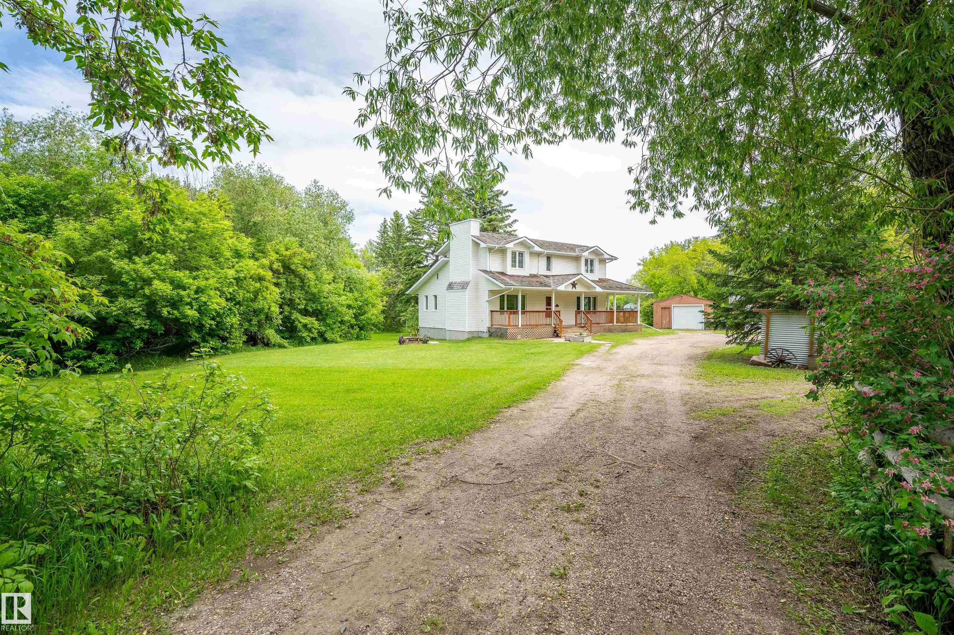 25 - 22459 Twp Rd 530, Barry Hill, Rural Strathcona County