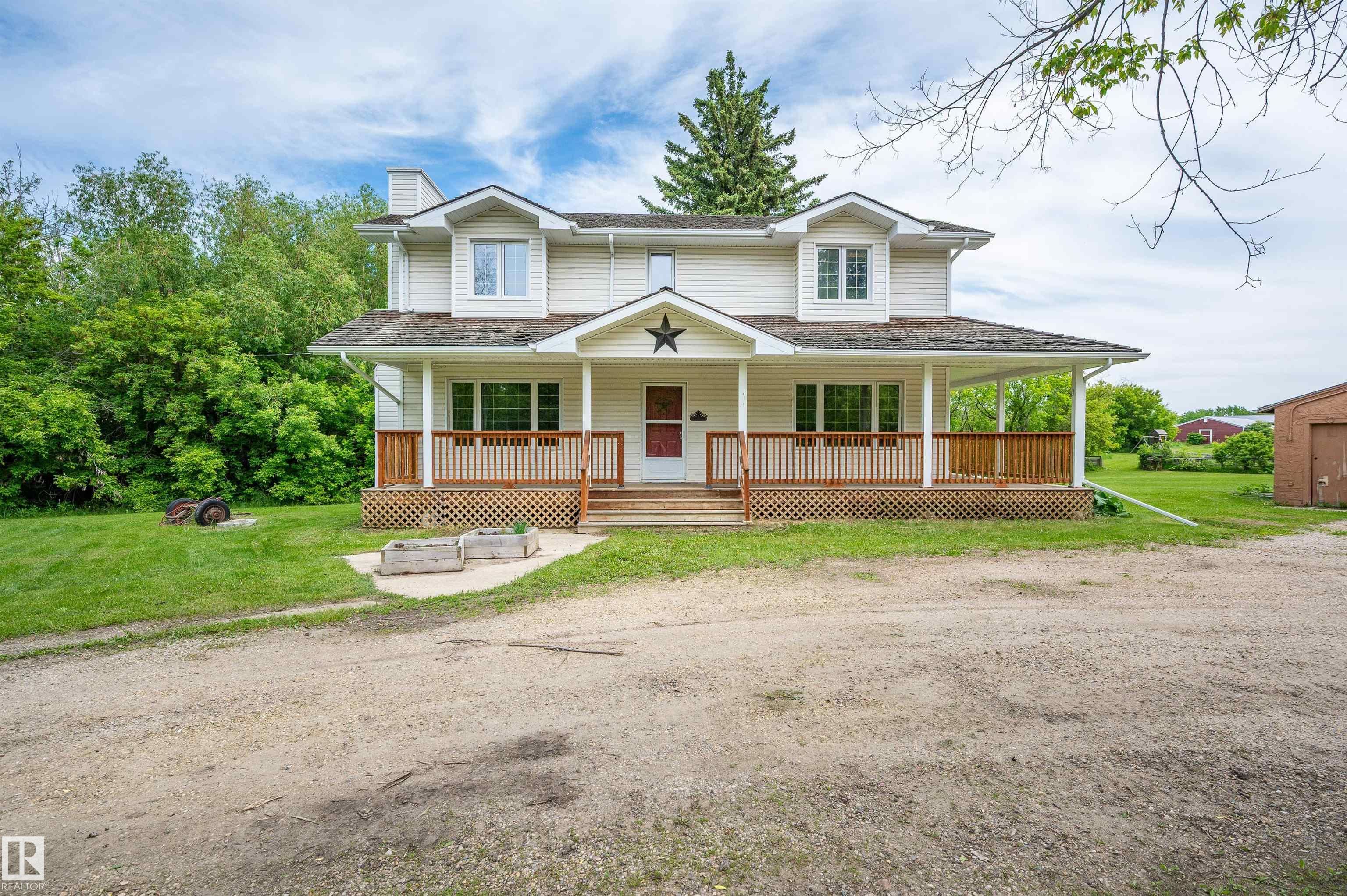 25 - 22459 Twp Rd 530, Barry Hill, Rural Strathcona County