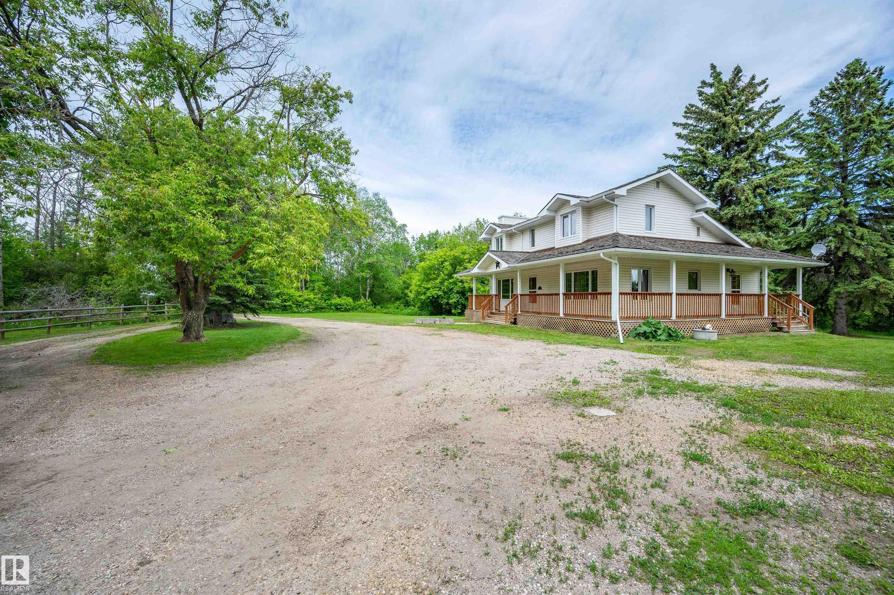Photo 7 at 25 - 22459 Twp Rd 530, Barry Hill, Rural Strathcona County