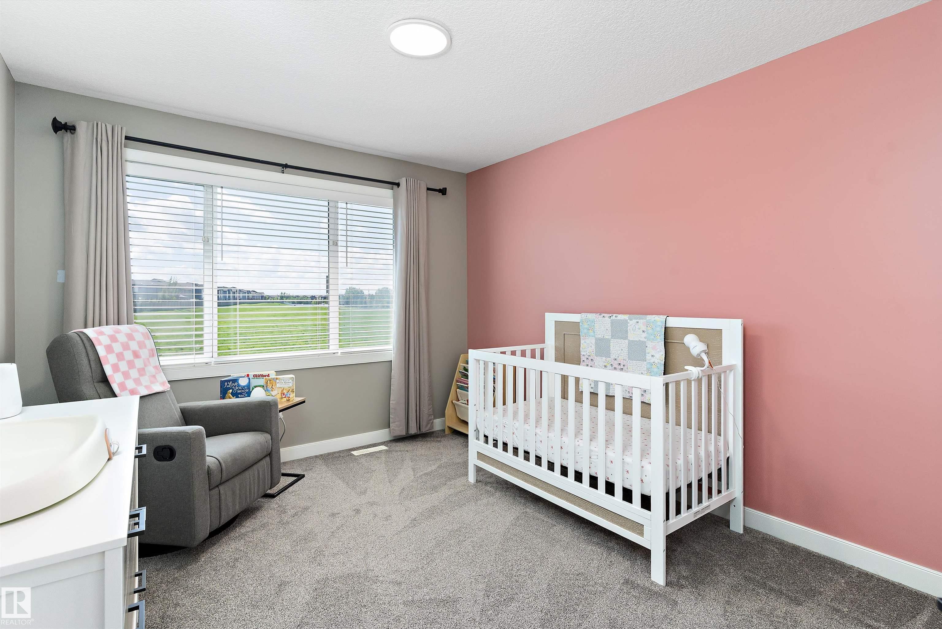 Photo 19 at 2072 Graydon Hill Crescent SW, Graydon Hill, Edmonton