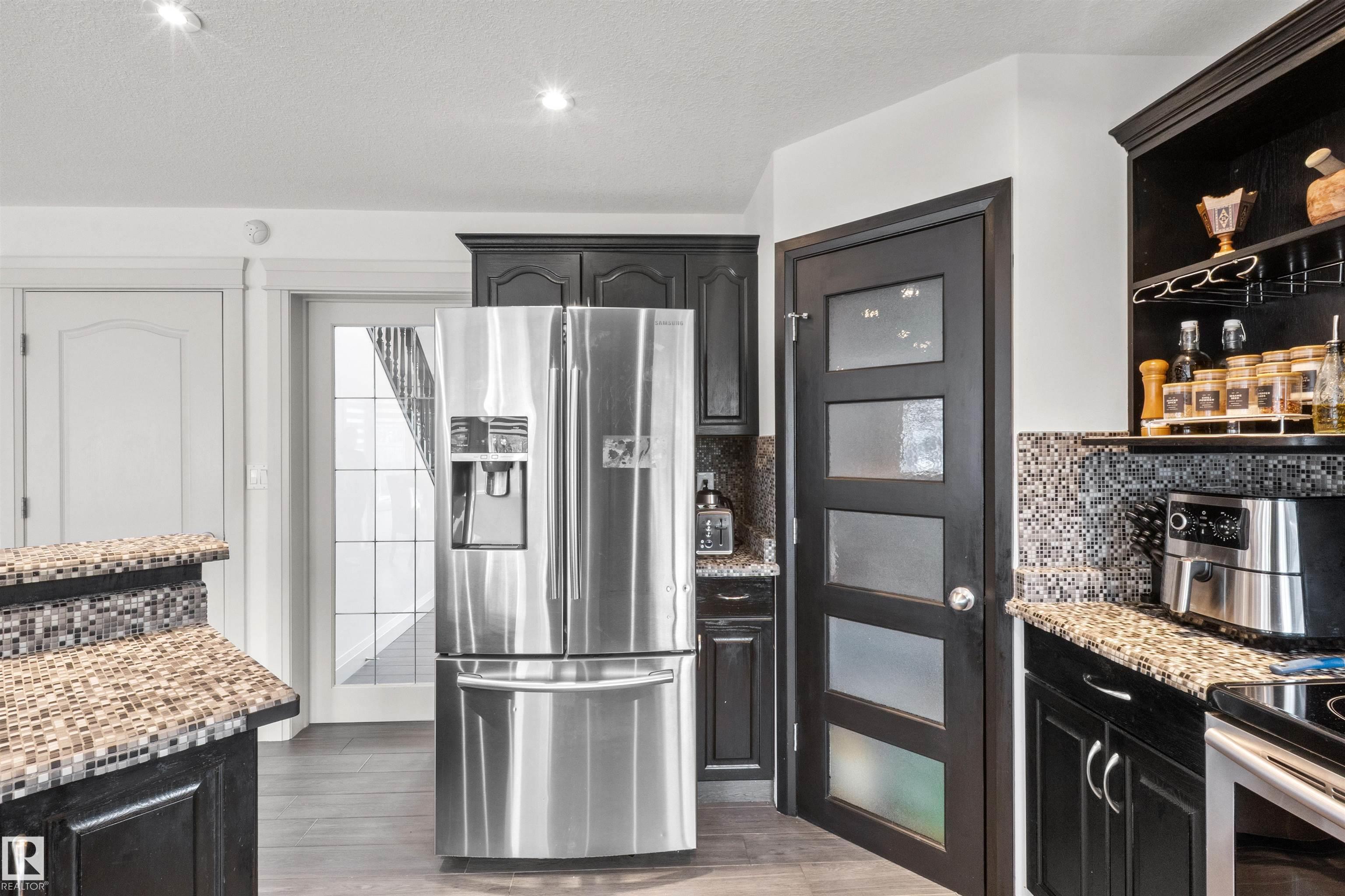 Photo 22 at 10656 181 Avenue NW, Chambery, Edmonton