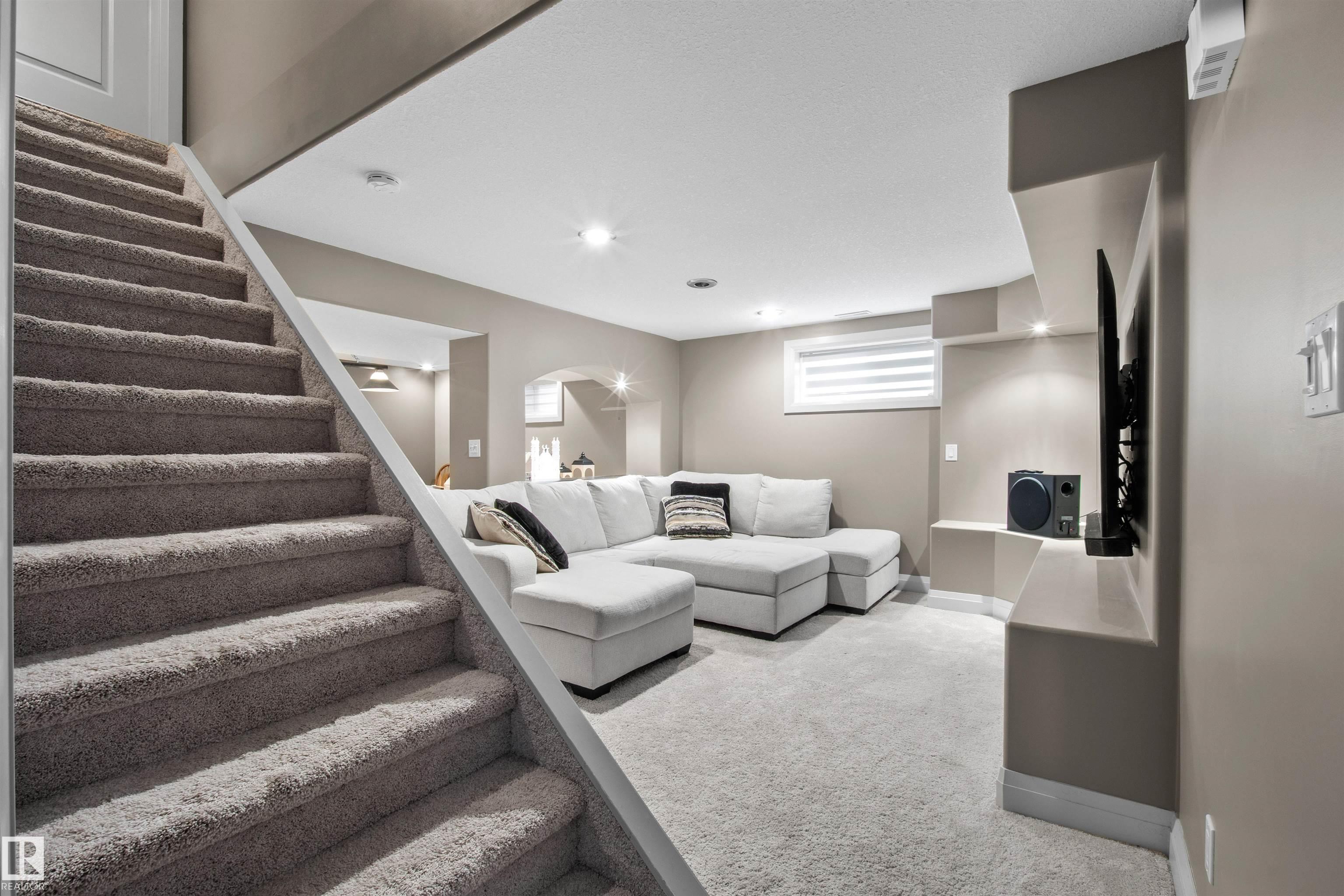 Photo 45 at 10656 181 Avenue NW, Chambery, Edmonton