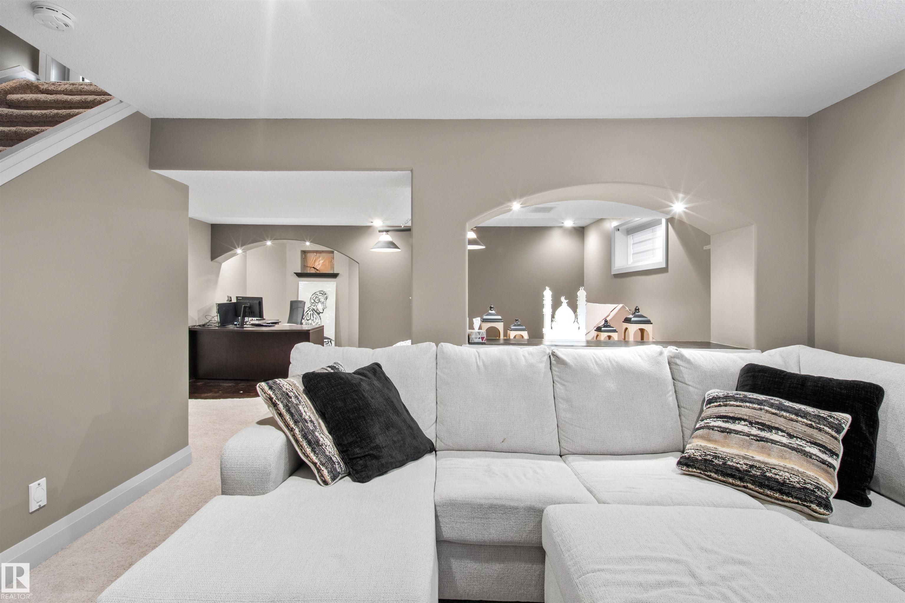 Photo 48 at 10656 181 Avenue NW, Chambery, Edmonton