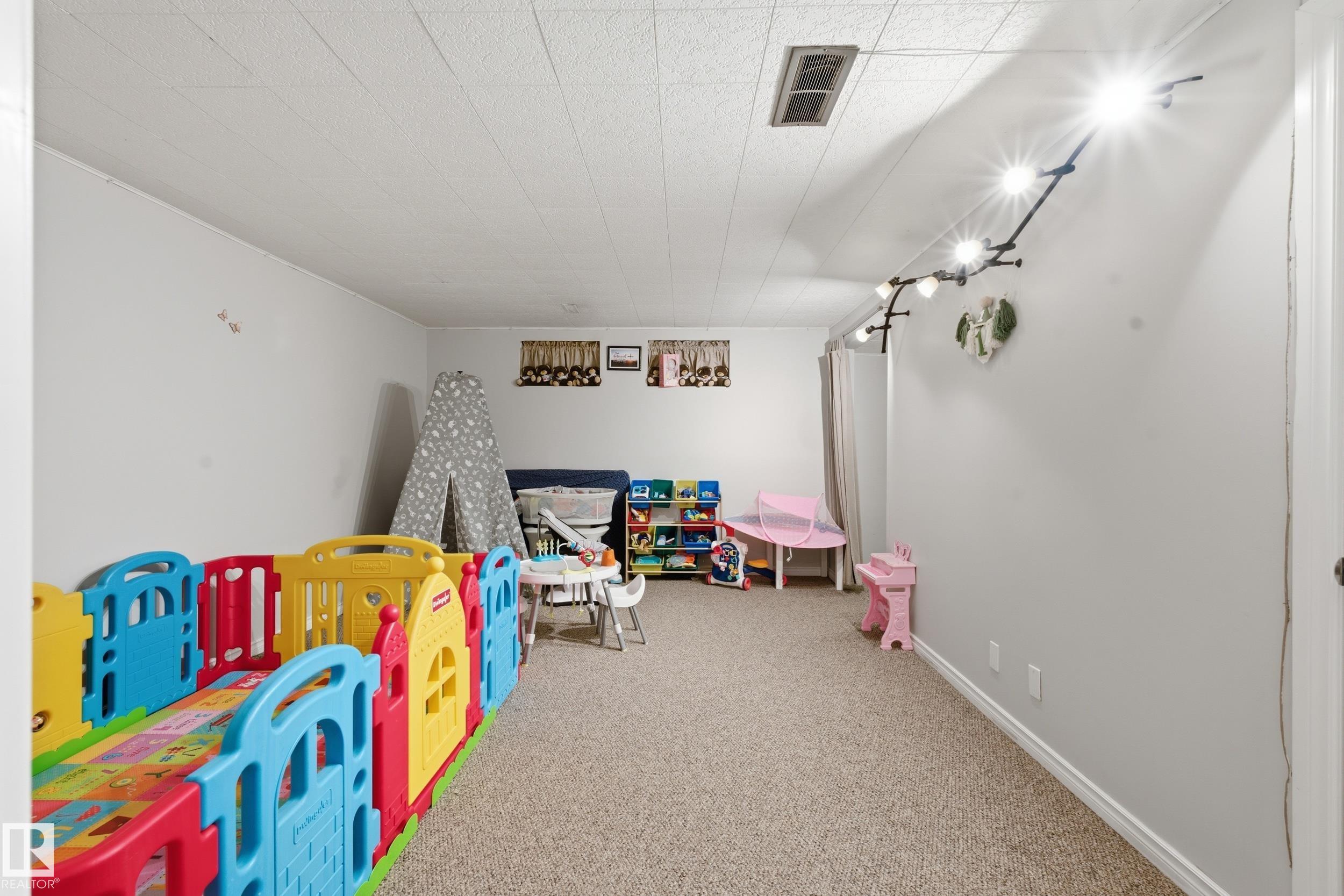 Photo 27 at 2103 53 Street NW, Meyokumin, Edmonton