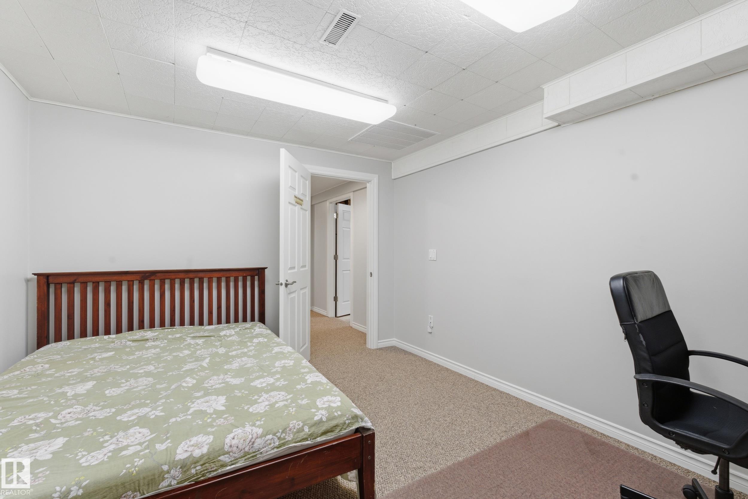 Photo 34 at 2103 53 Street NW, Meyokumin, Edmonton