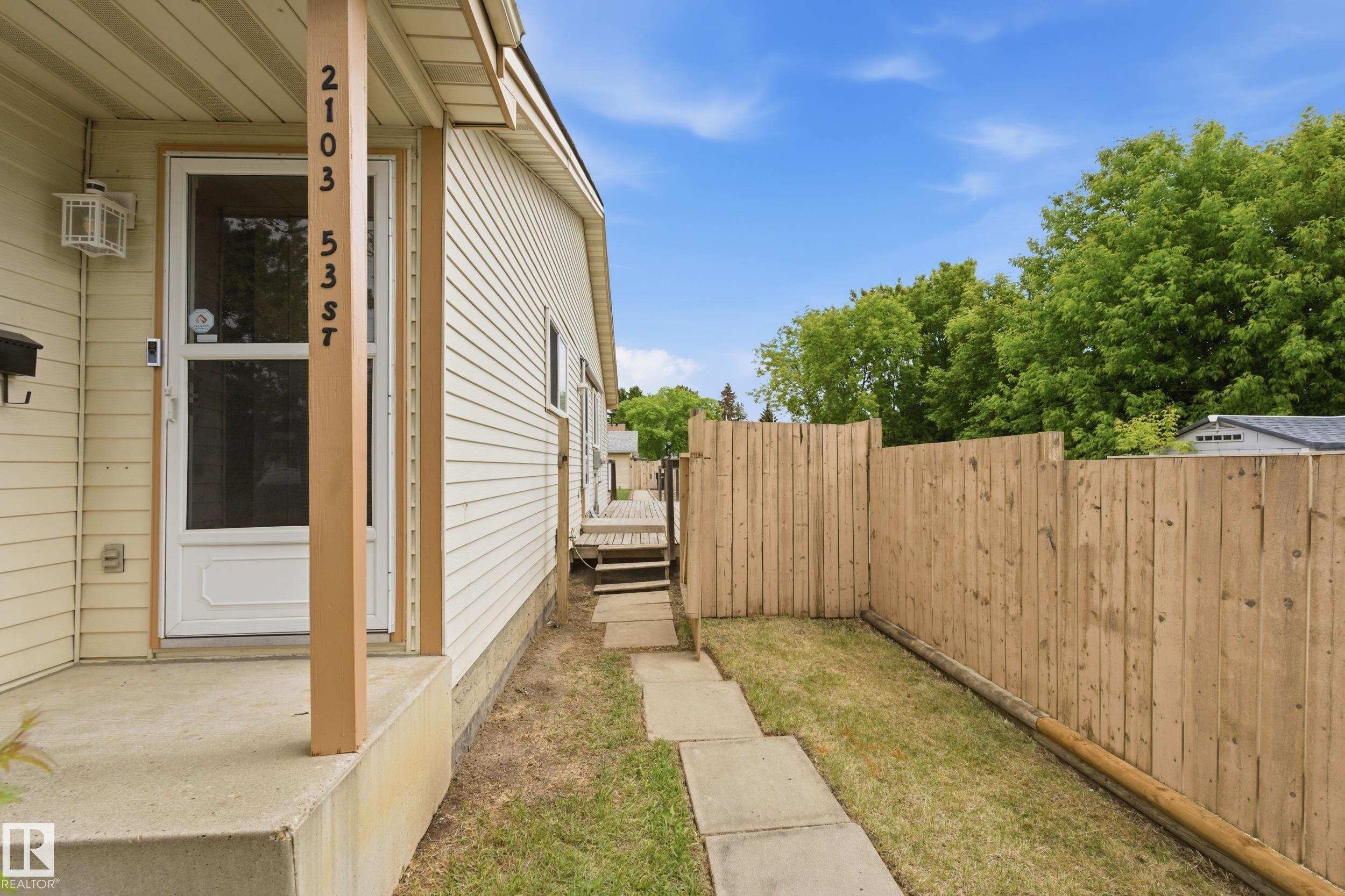 2103 53 Street NW, Meyokumin, Edmonton