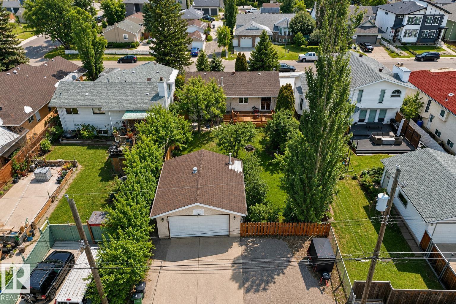 9813 152 Street NW, West Jasper Place, Edmonton