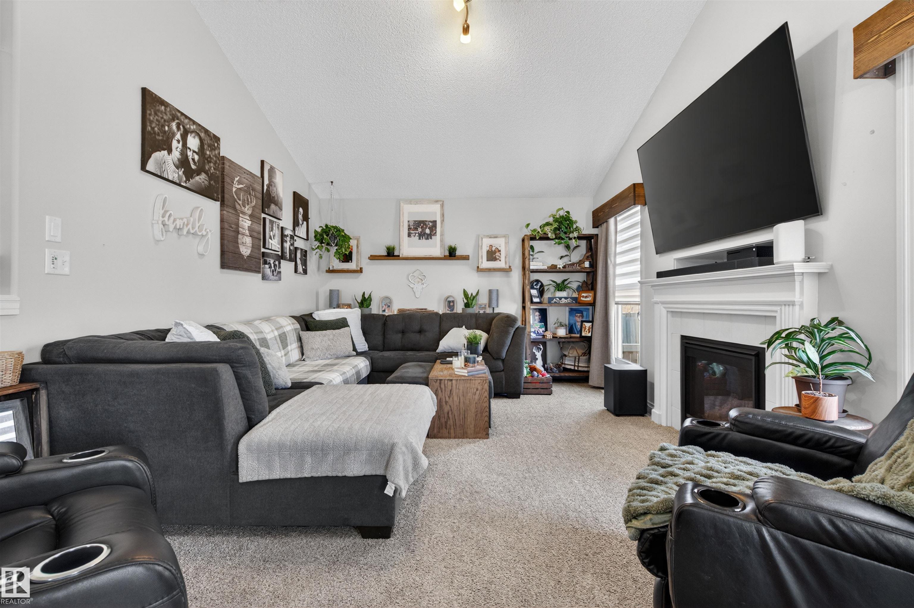 Photo 11 at 16528 132 Street NW, Oxford, Edmonton