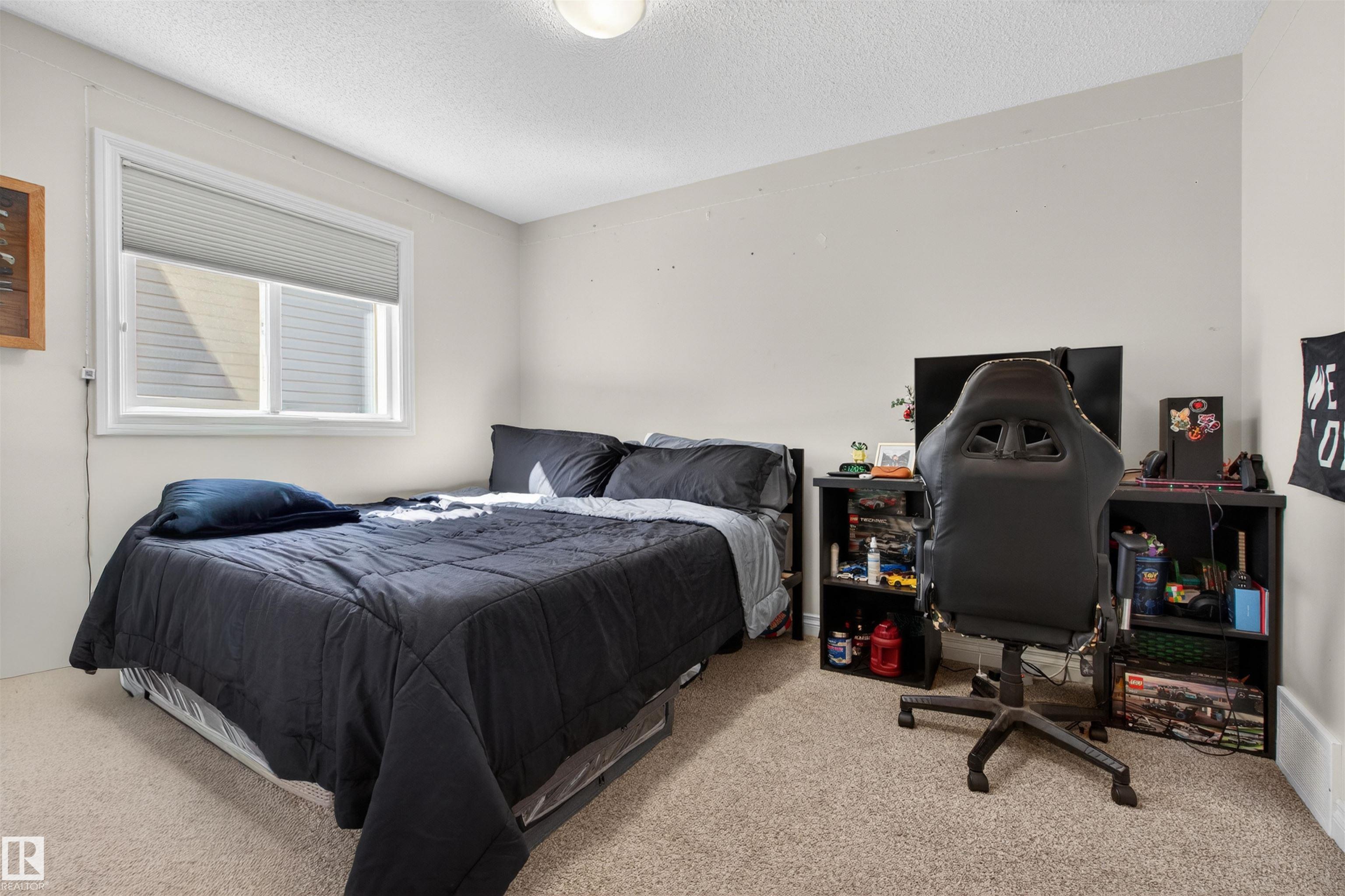 Photo 17 at 16528 132 Street NW, Oxford, Edmonton