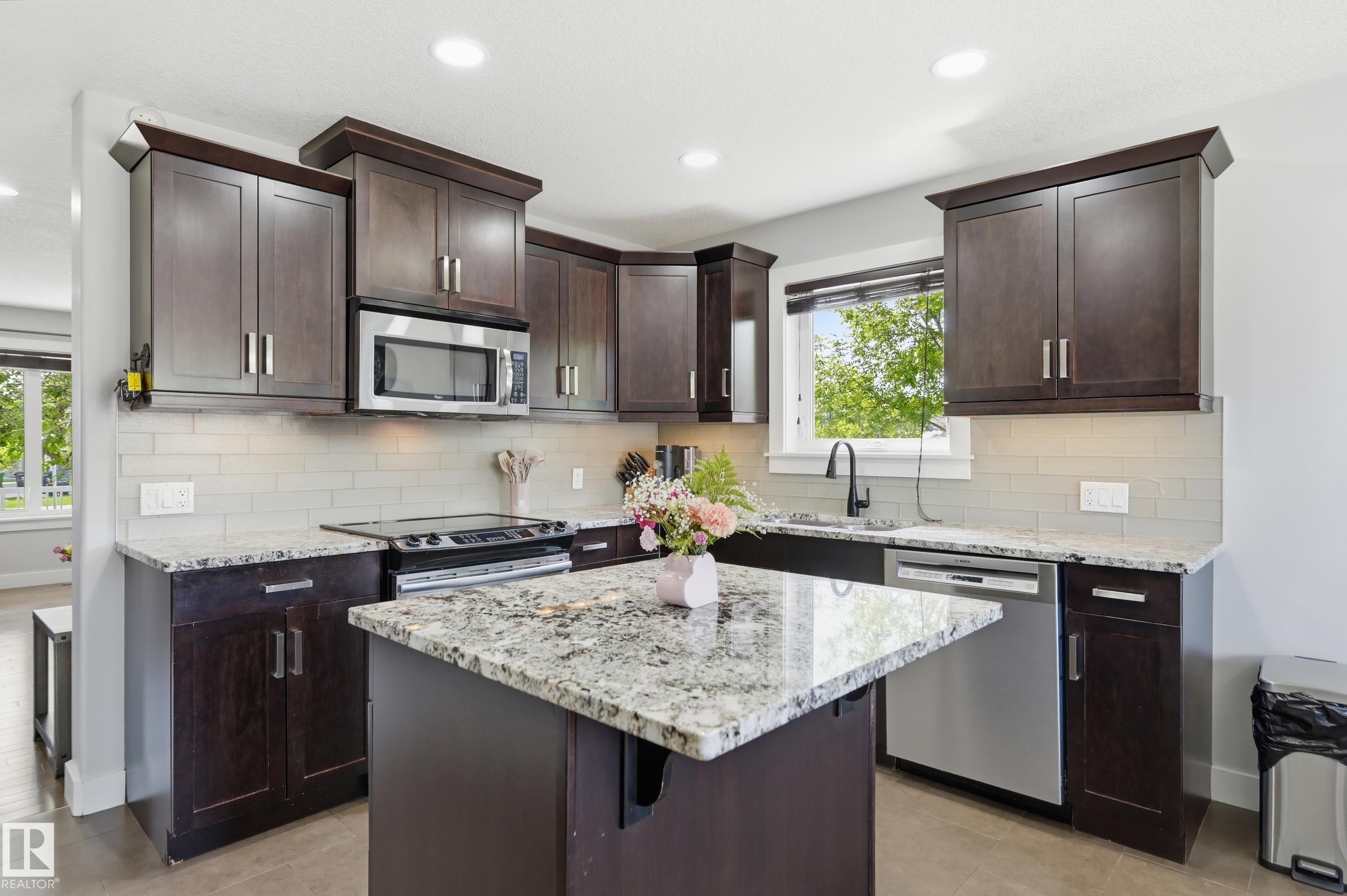 Photo 12 at 148 Allard Way, South Fort, Fort Saskatchewan