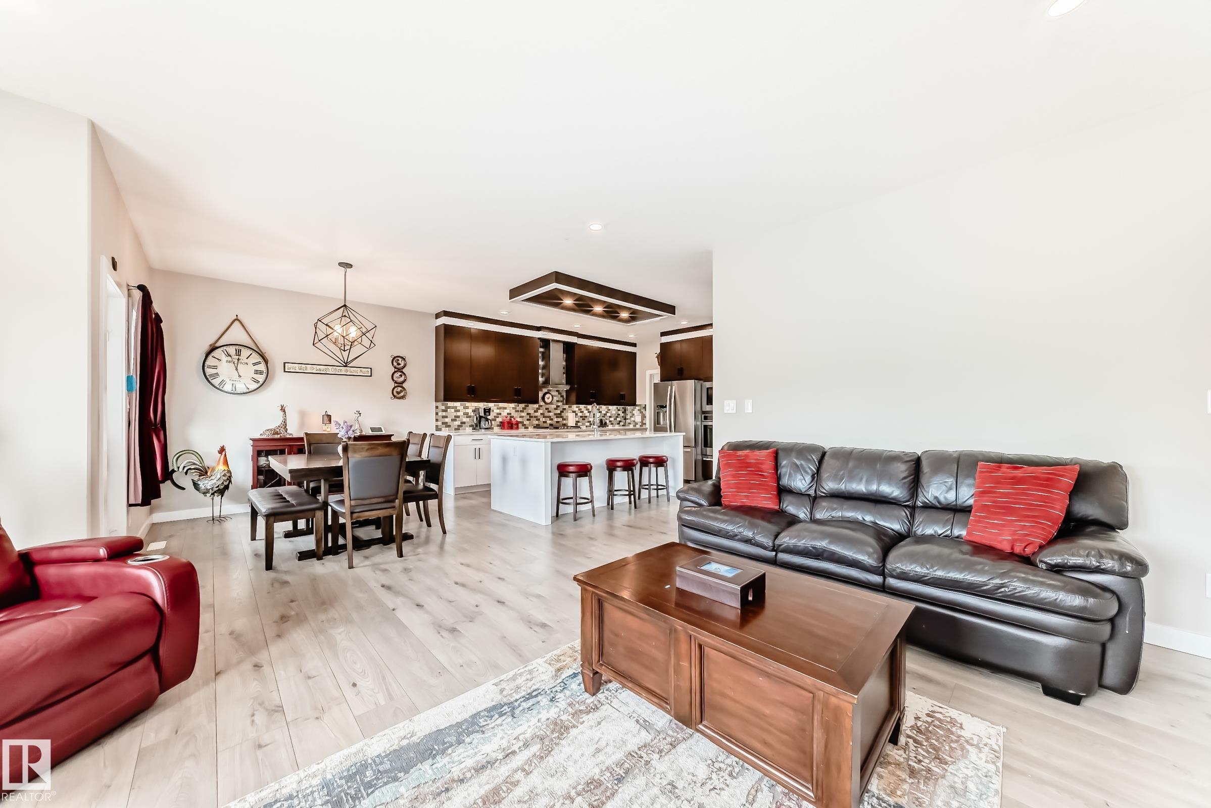 Photo 17 at 3895 Robins Crescent NW, Starling, Edmonton
