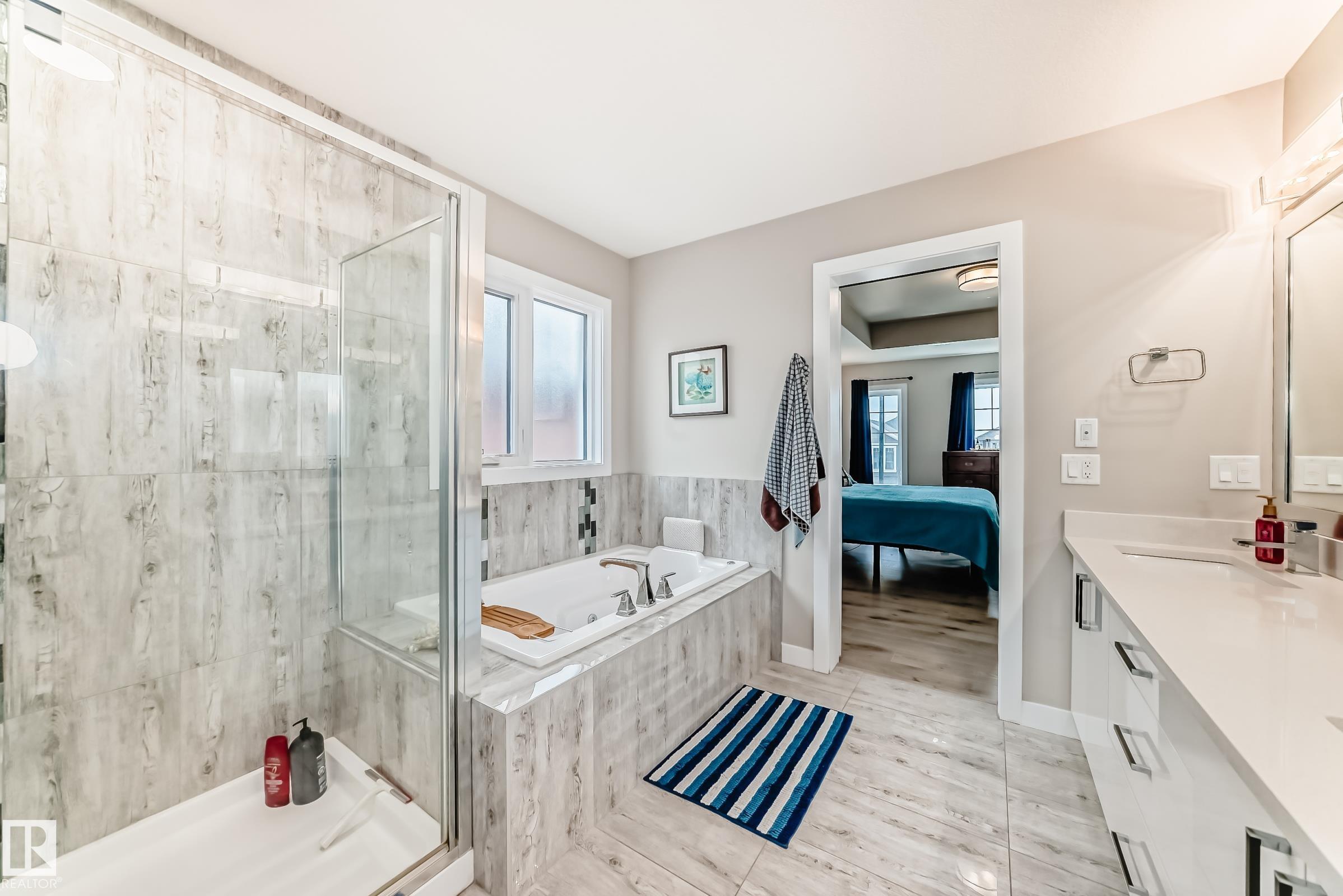 Photo 34 at 3895 Robins Crescent NW, Starling, Edmonton