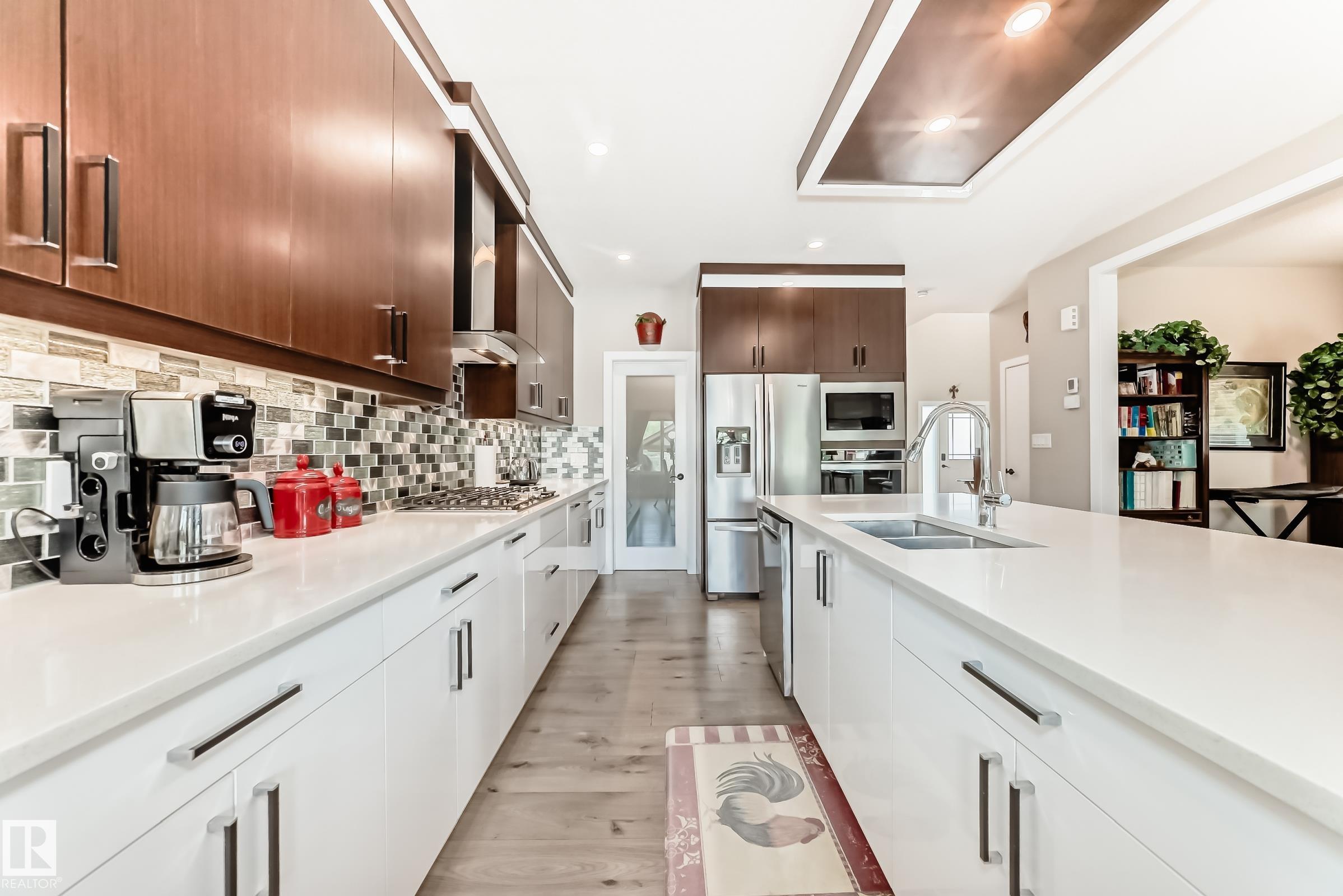Photo 7 at 3895 Robins Crescent NW, Starling, Edmonton