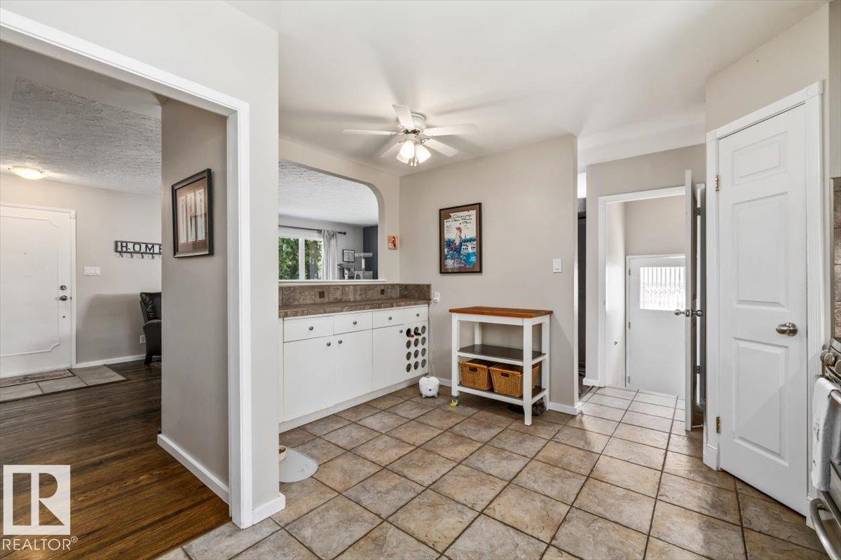 Photo 10 at 15022 85 Avenue NW, Lynnwood, Edmonton