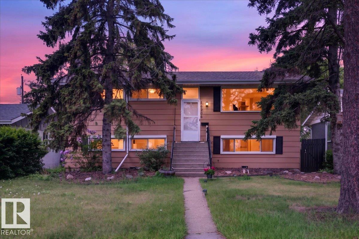 16206 79a Avenue NW, Elmwood, Edmonton