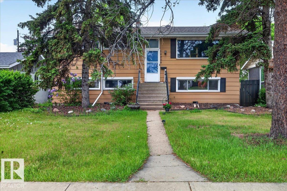 16206 79a Avenue NW, Elmwood, Edmonton