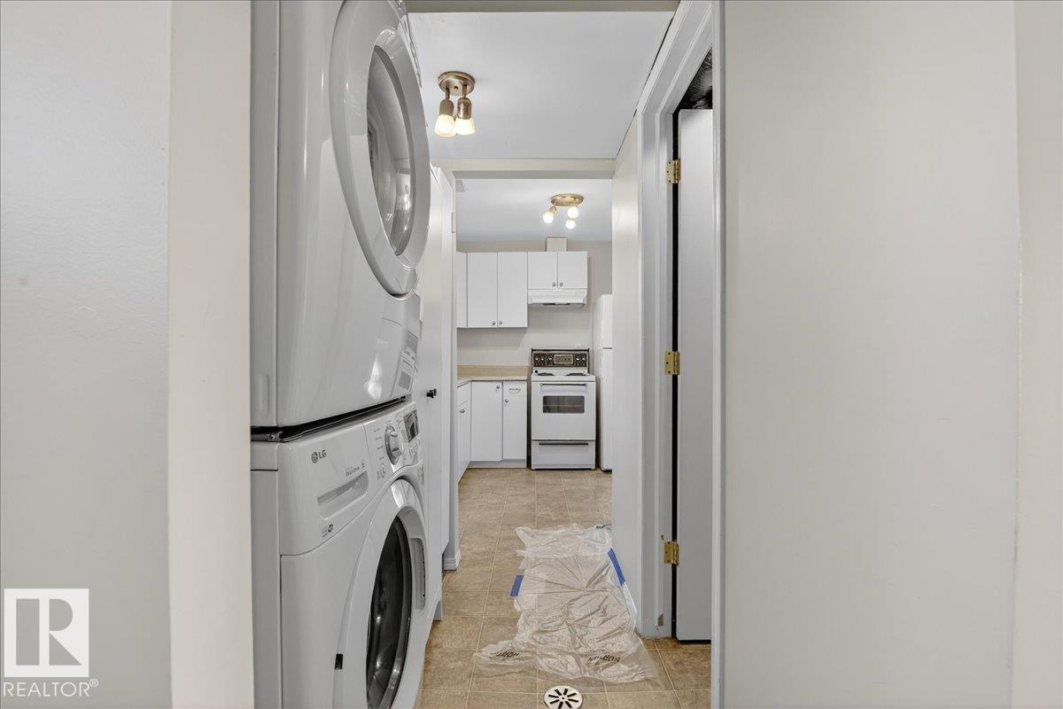 Photo 11 at 16206 79a Avenue NW, Elmwood, Edmonton