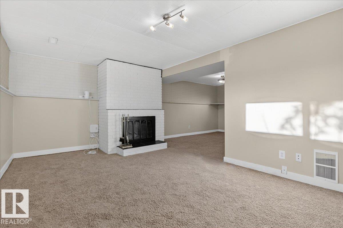 Photo 21 at 16206 79a Avenue NW, Elmwood, Edmonton