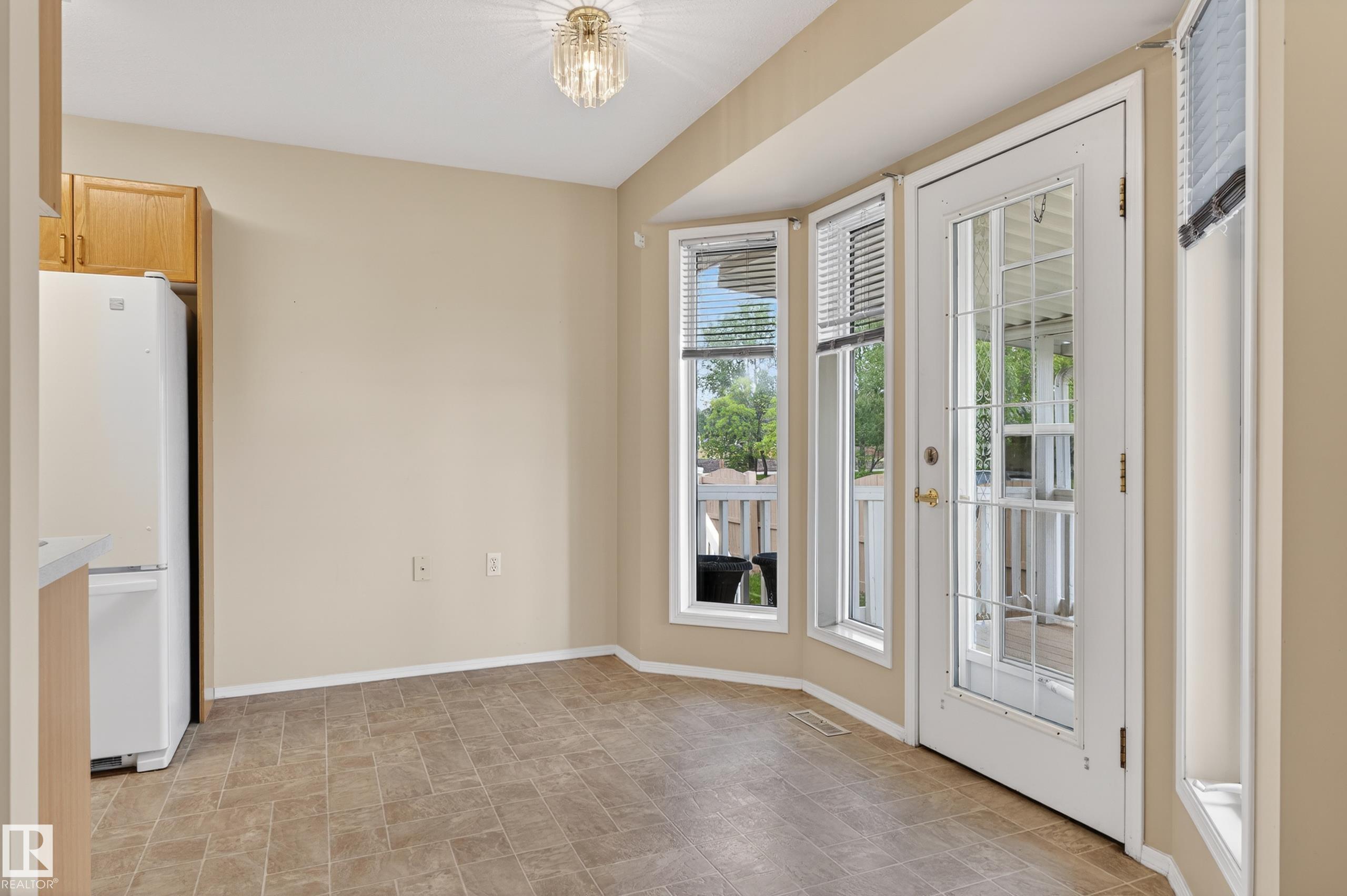 Photo 8 at 118 - 13320 124 Street NW, Kensington, Edmonton