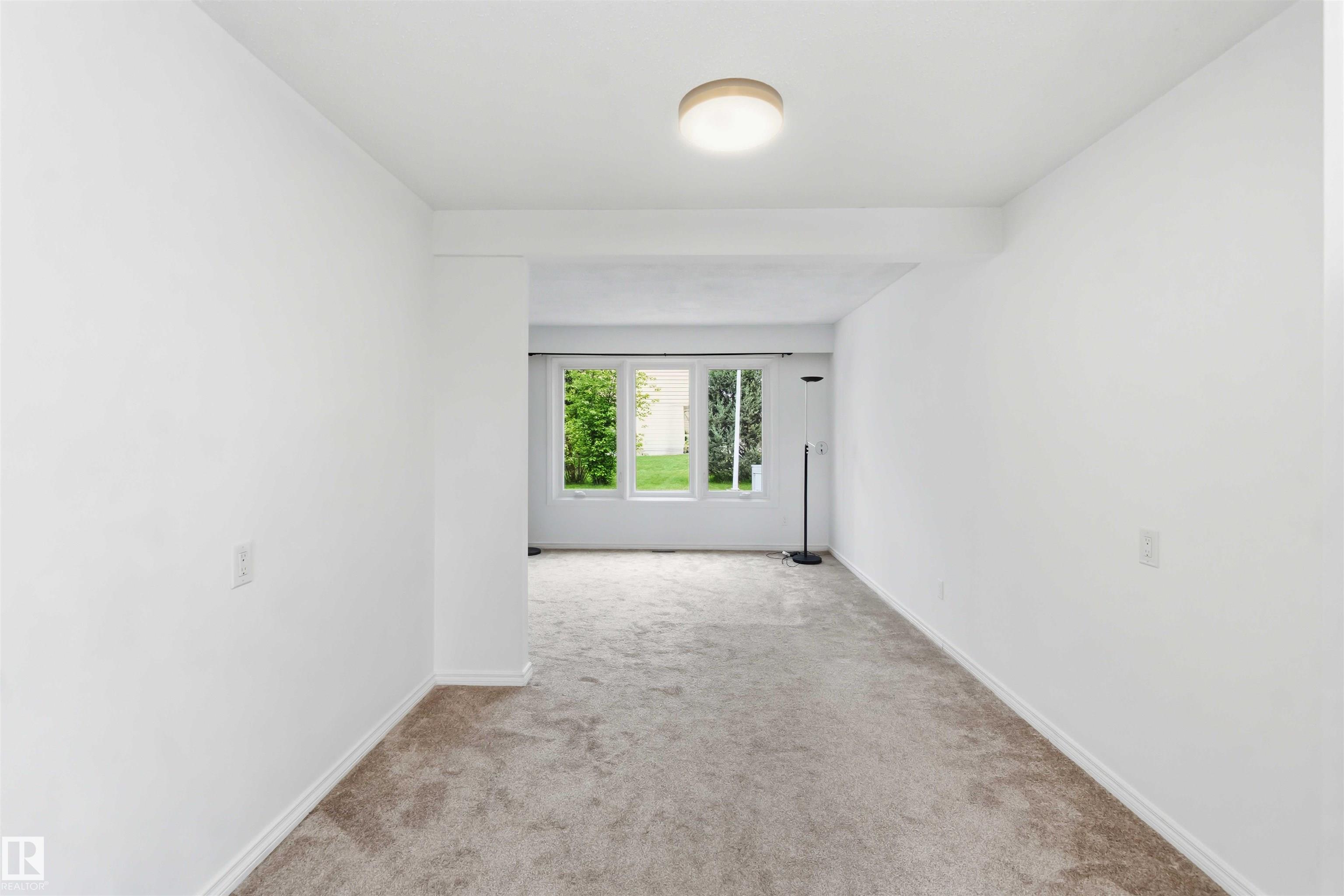 Photo 16 at 17325 85 Avenue NW, Thorncliffe, Edmonton