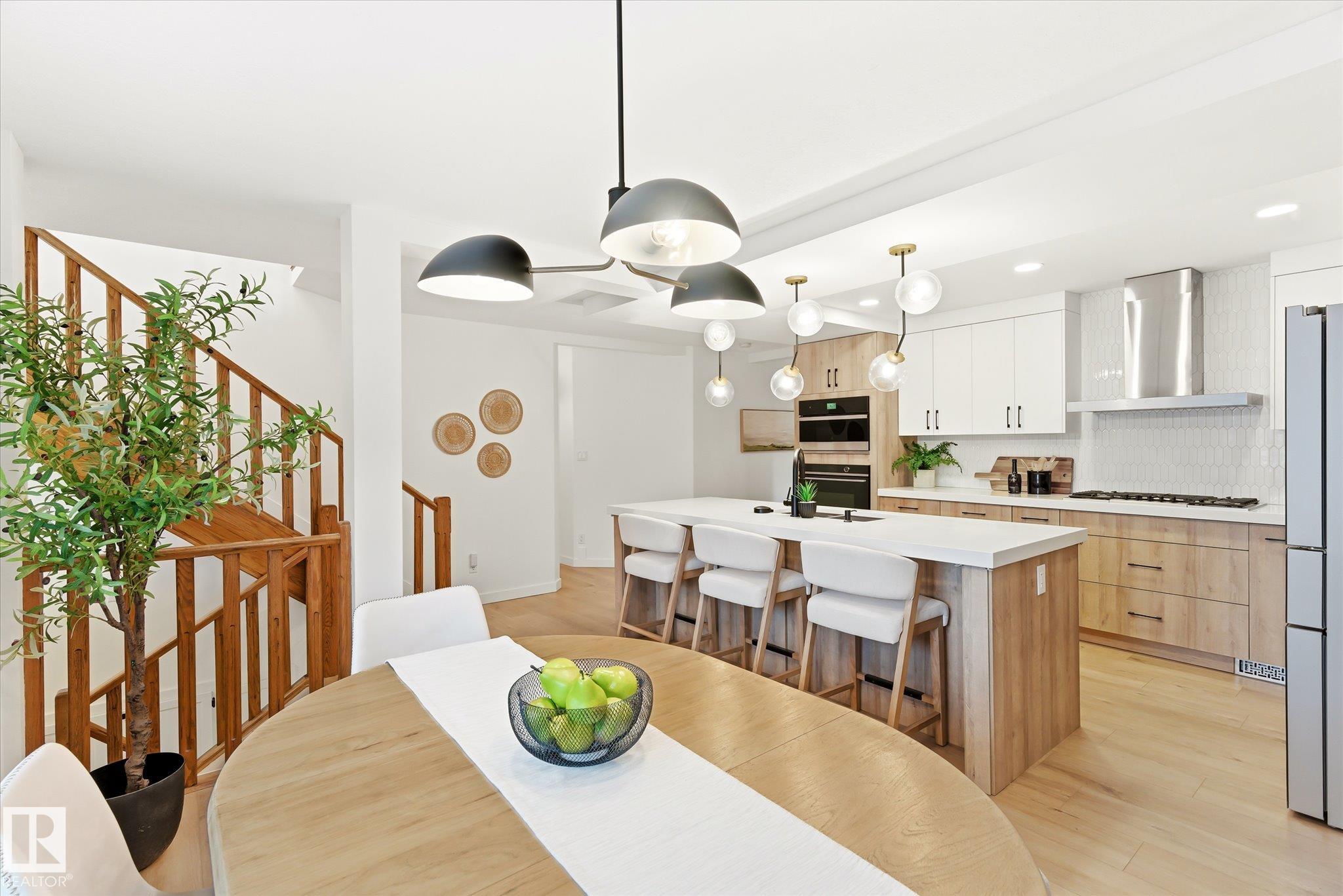 Photo 11 at 9024 147 Street NW, Parkview, Edmonton