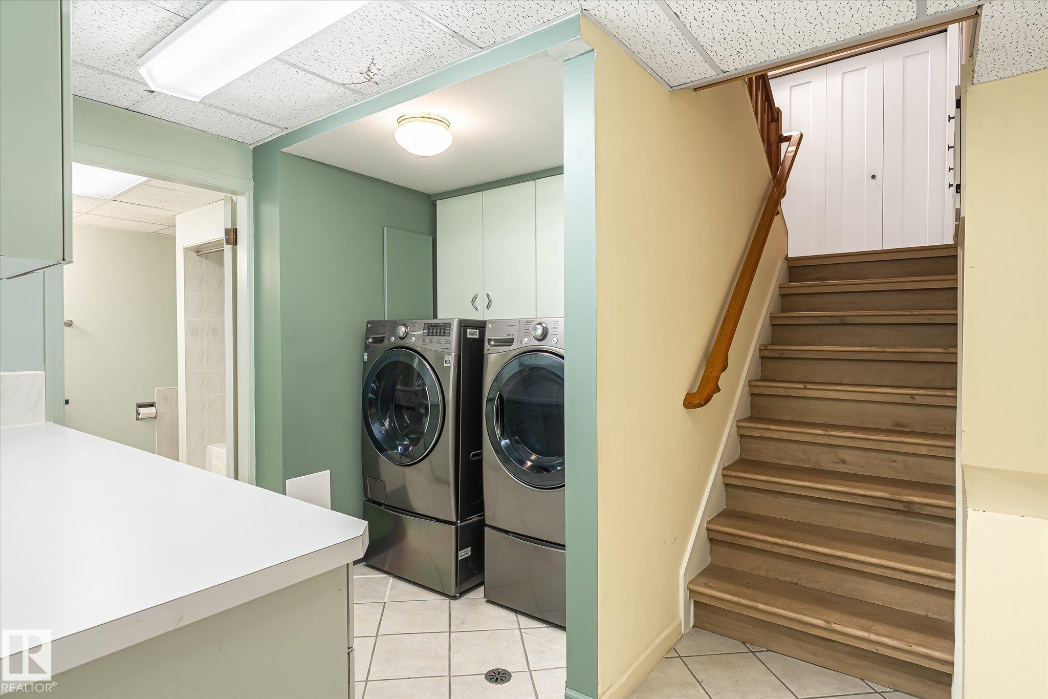 Photo 25 at 9024 147 Street NW, Parkview, Edmonton