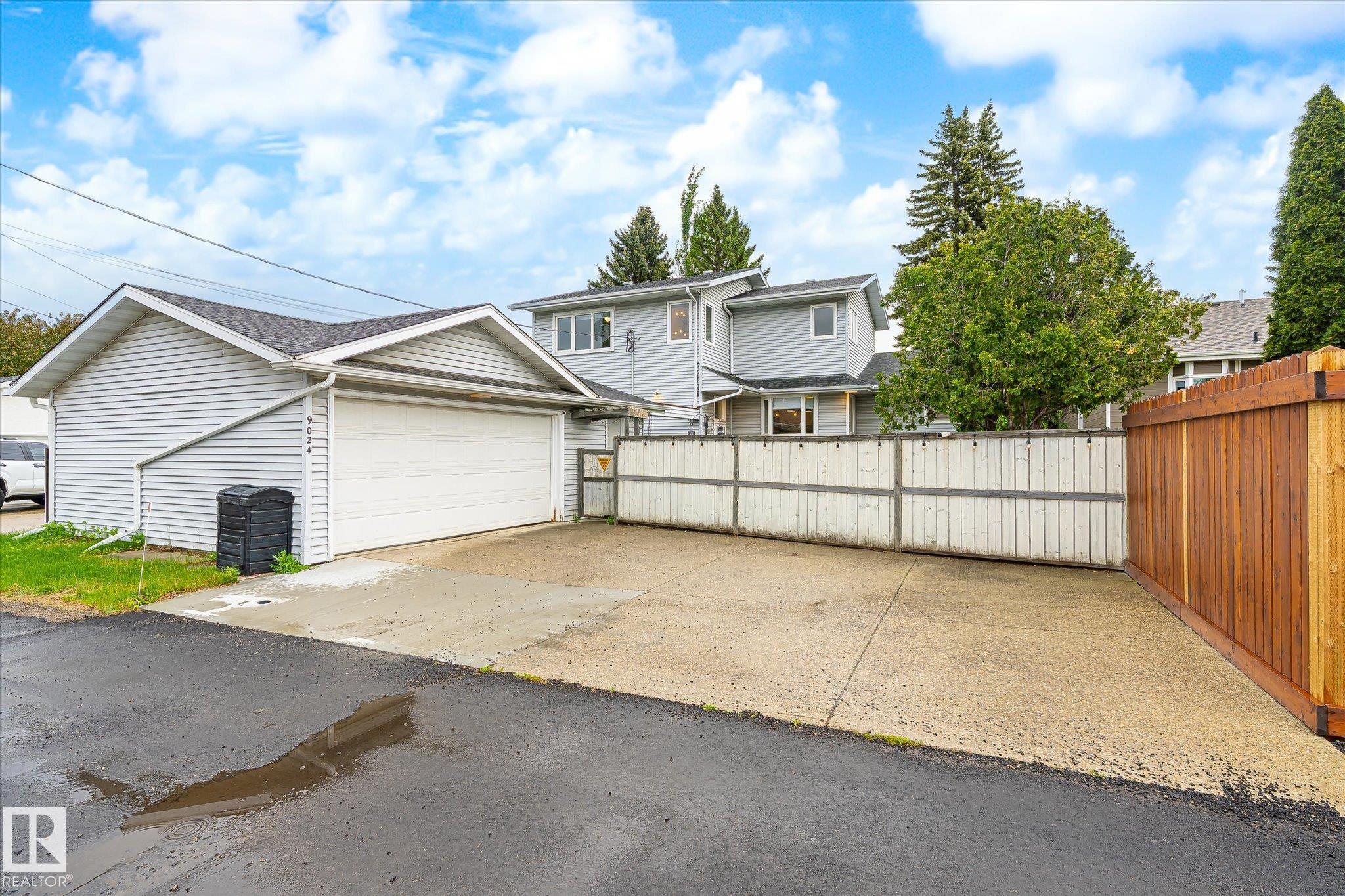 Photo 30 at 9024 147 Street NW, Parkview, Edmonton