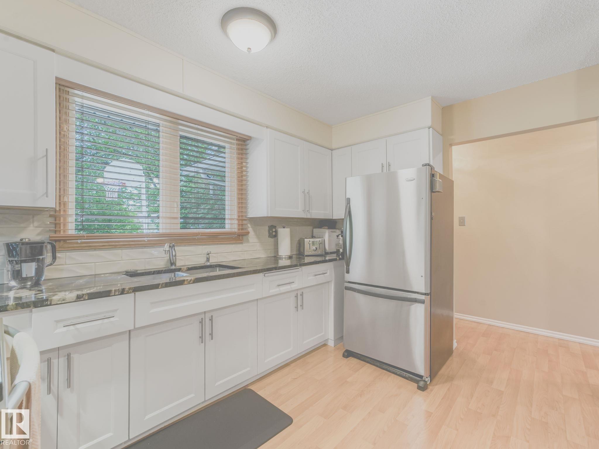 Photo 11 at 3 Galveston Avenue, Glen Allan, Sherwood Park