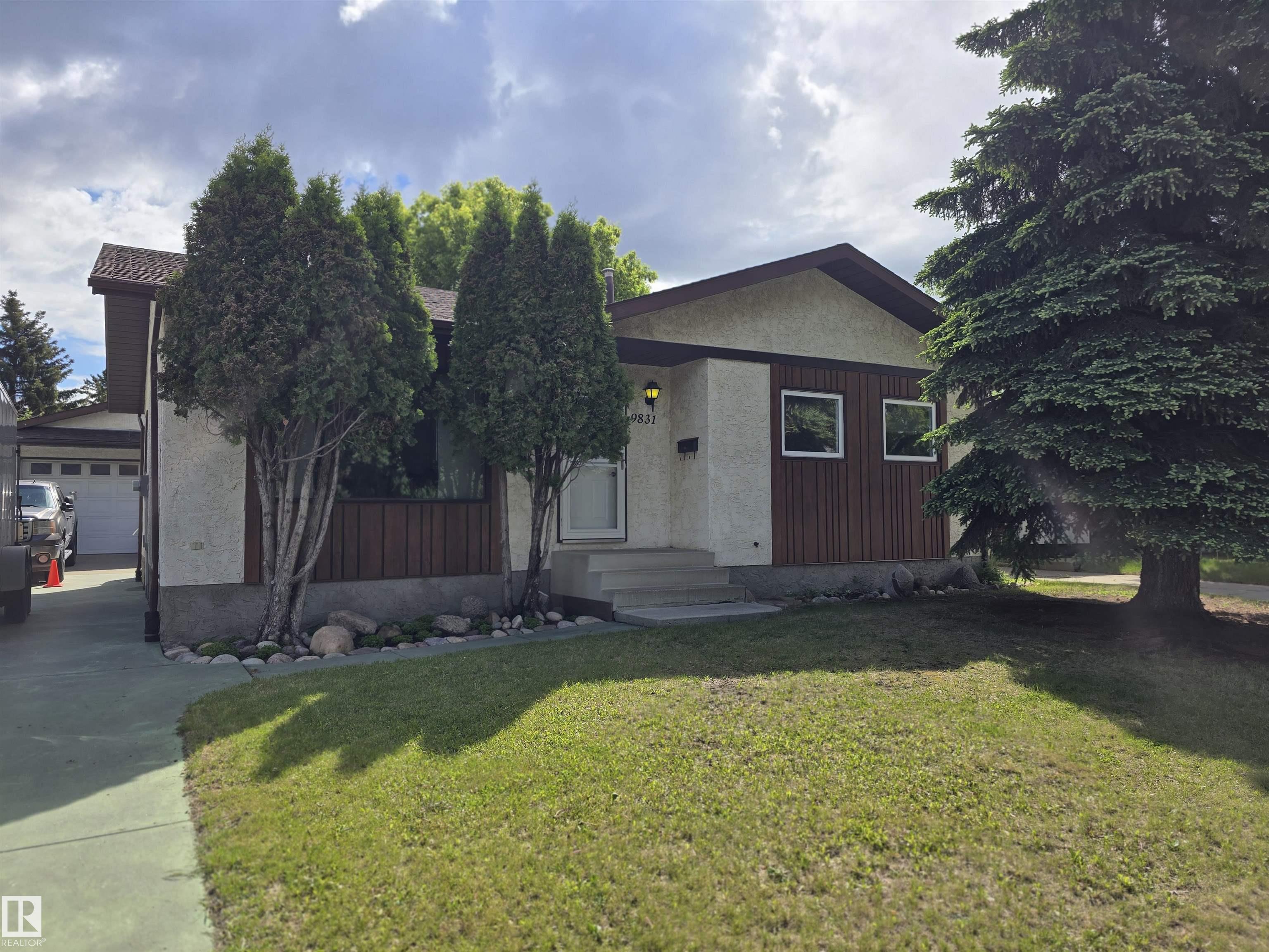 9831 188 Street NW, La Perle, Edmonton