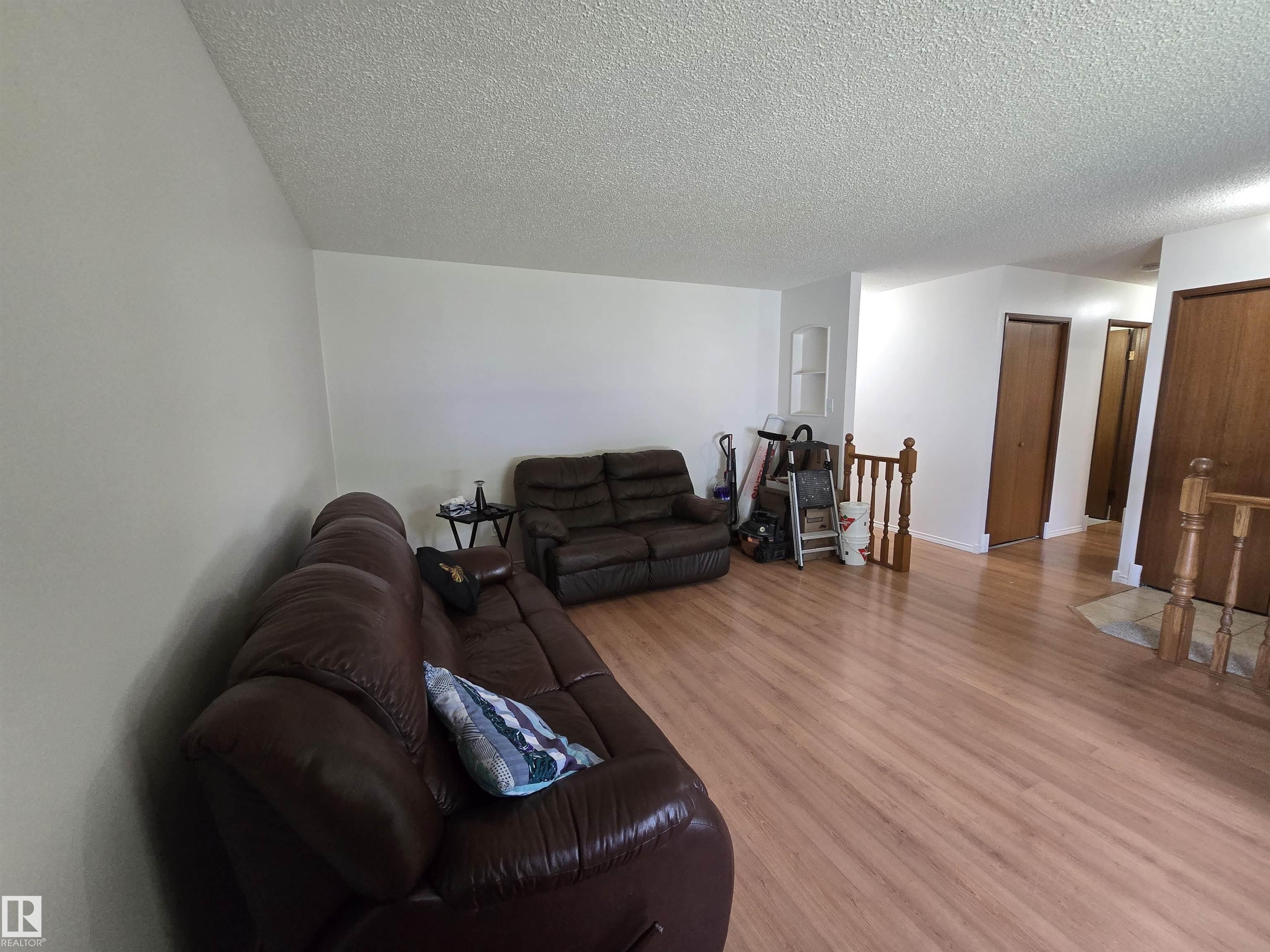 9831 188 Street NW, La Perle, Edmonton