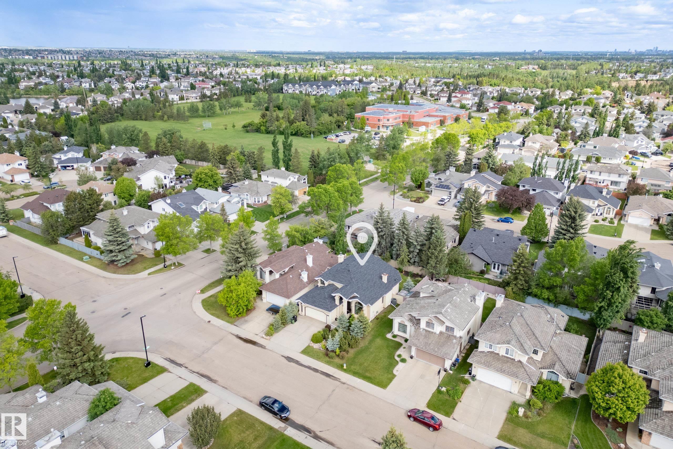 Photo 48 at 11256 10 Avenue NW, Twin Brooks, Edmonton