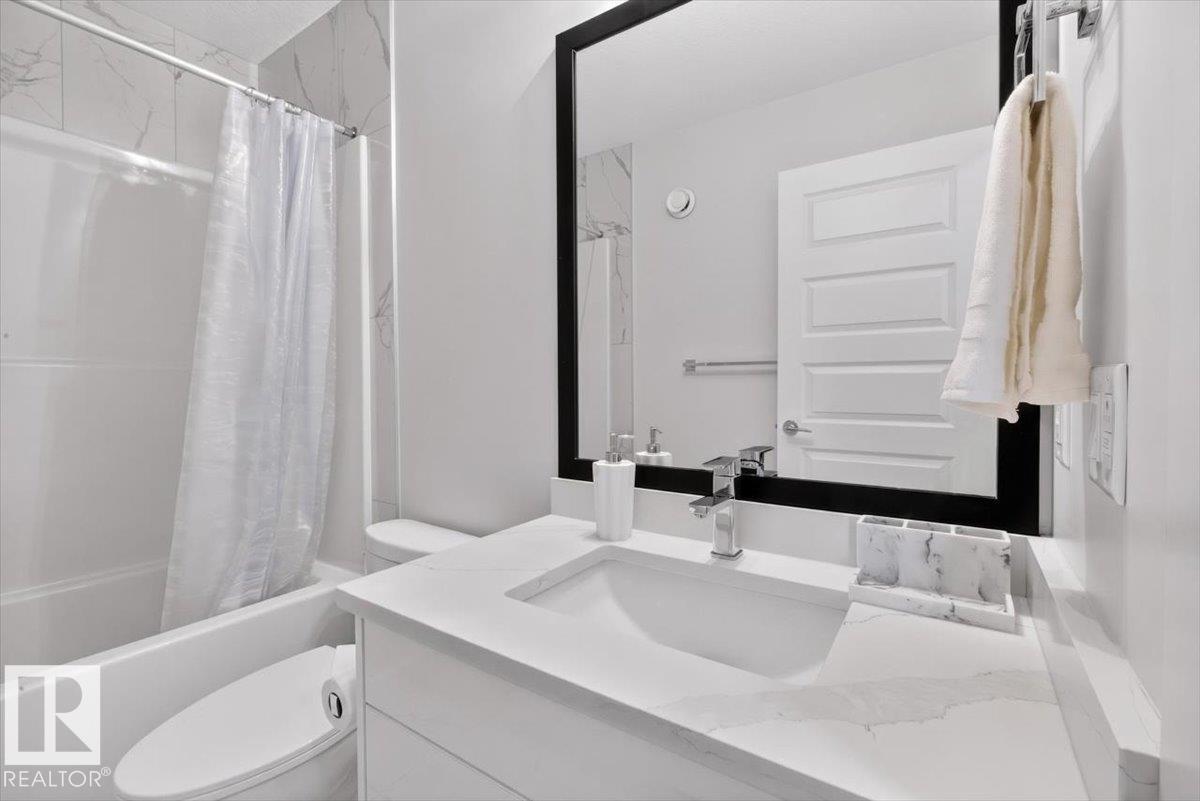 Photo 37 at 8090 Kiriak Link SW, Keswick, Edmonton