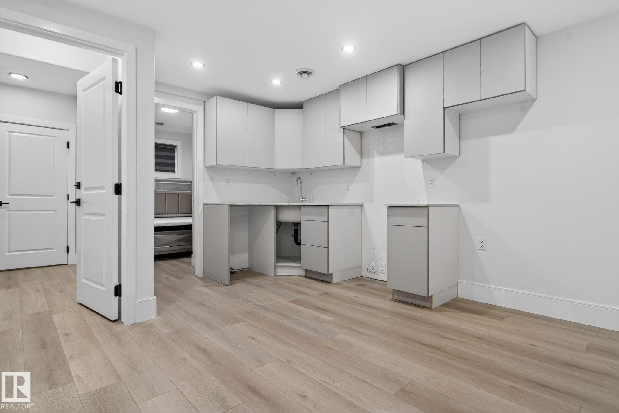 Photo 47 at 2628 200 Street NW, The Uplands, Edmonton