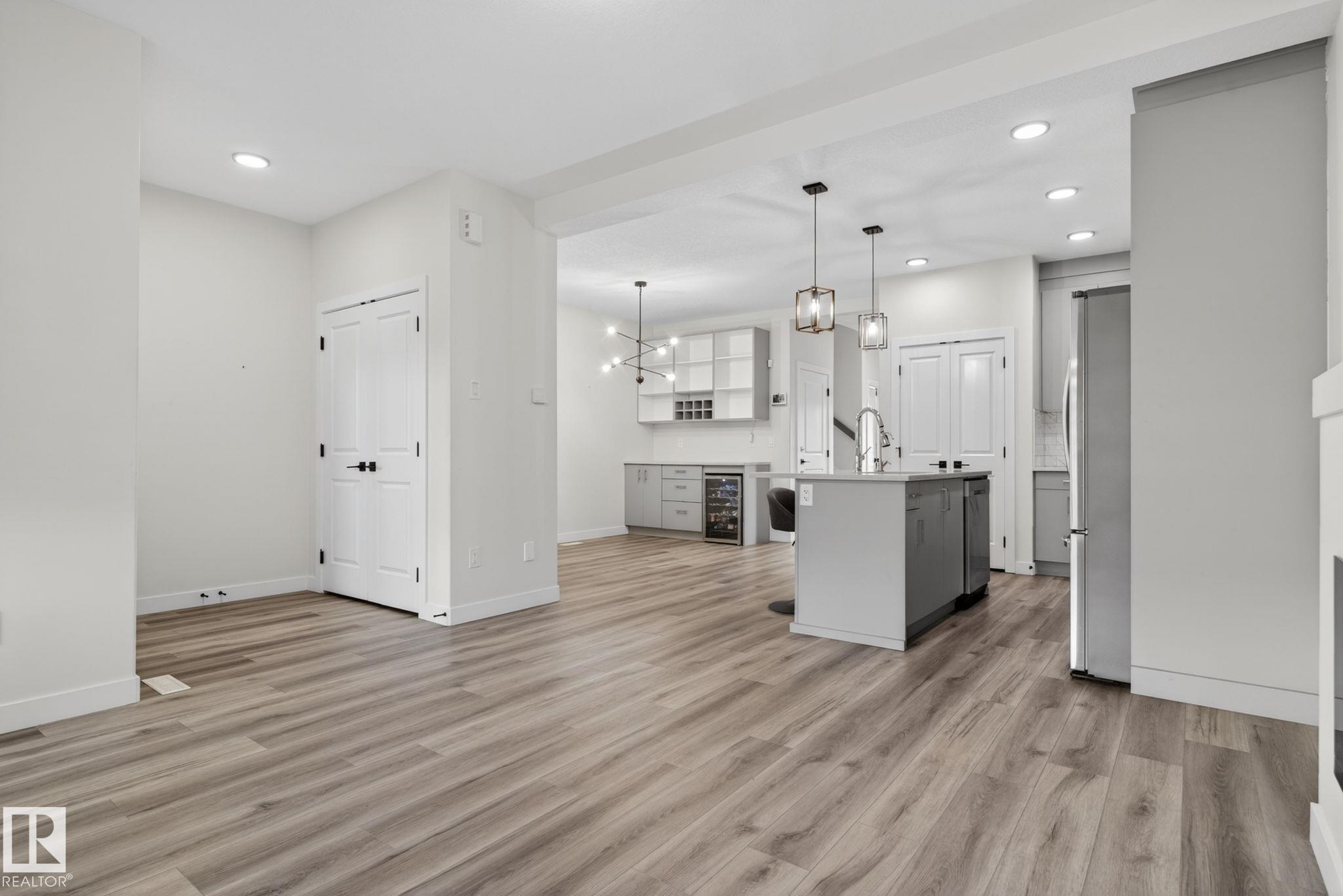 Photo 6 at 2628 200 Street NW, The Uplands, Edmonton