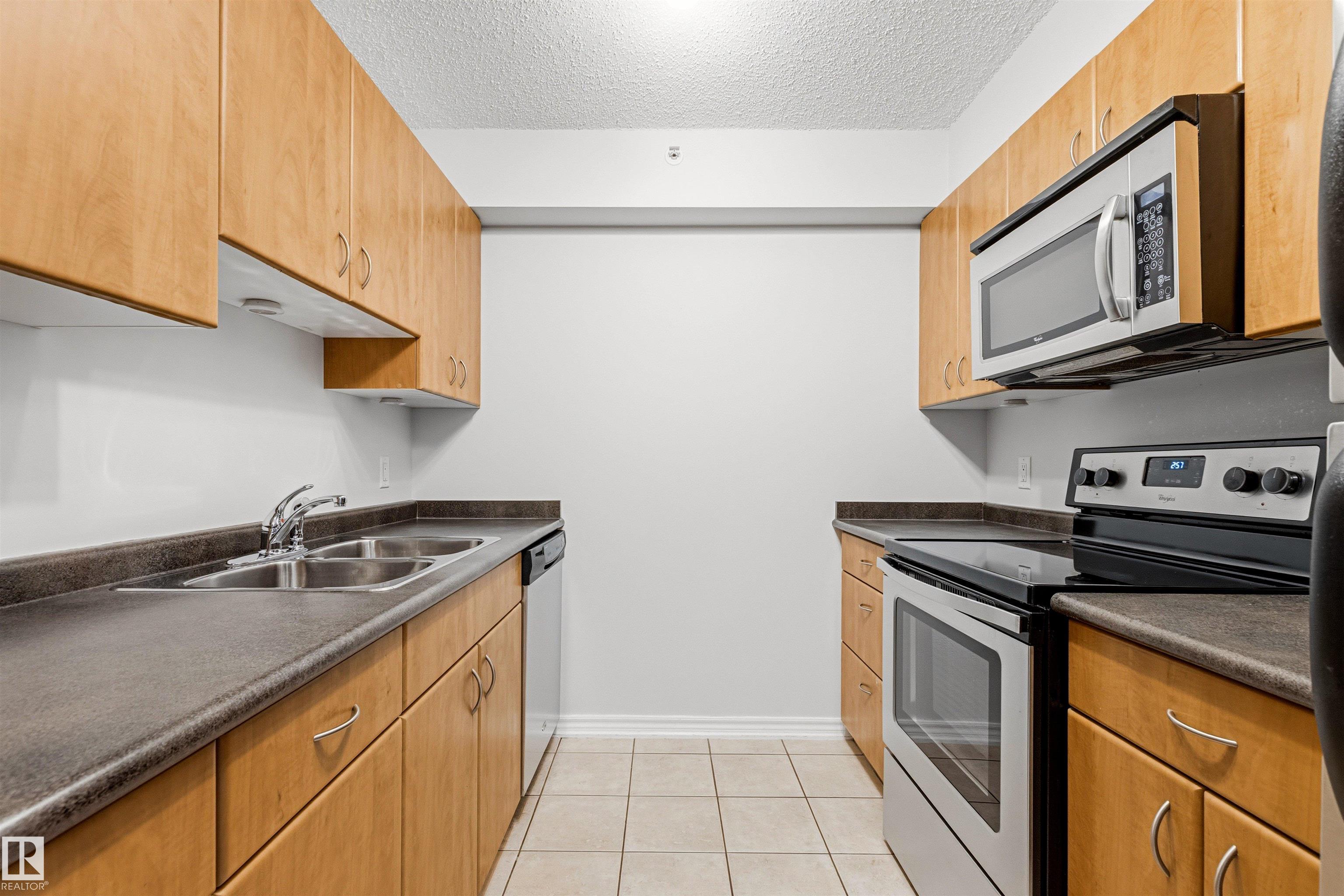 Photo 14 at 1404 - 10303 105 Street NW, Downtown, Edmonton
