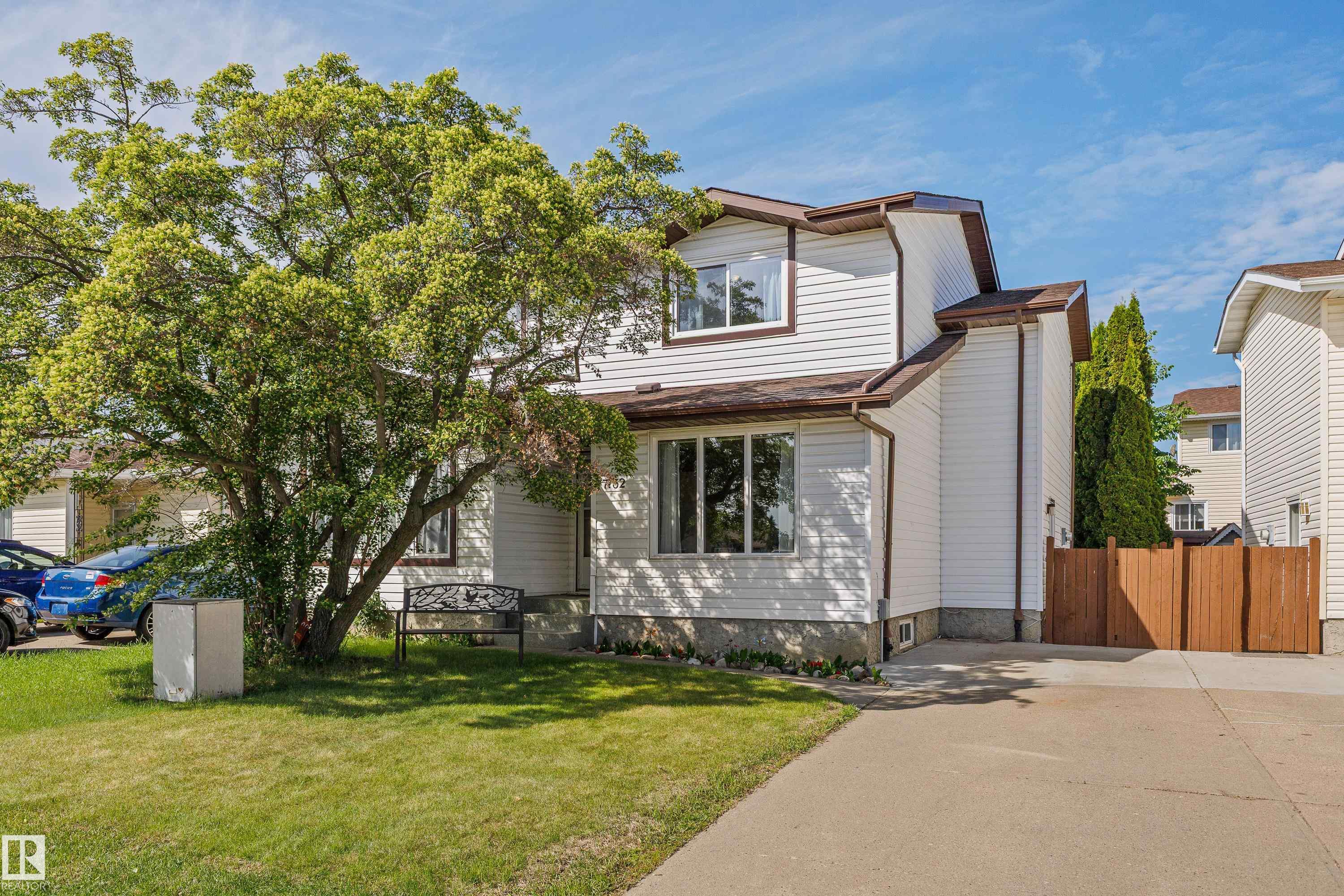 17132 103 Street NW, Baturyn, Edmonton