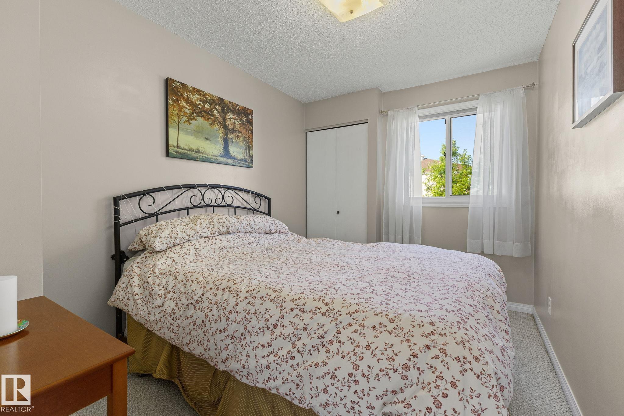 Photo 16 at 17132 103 Street NW, Baturyn, Edmonton
