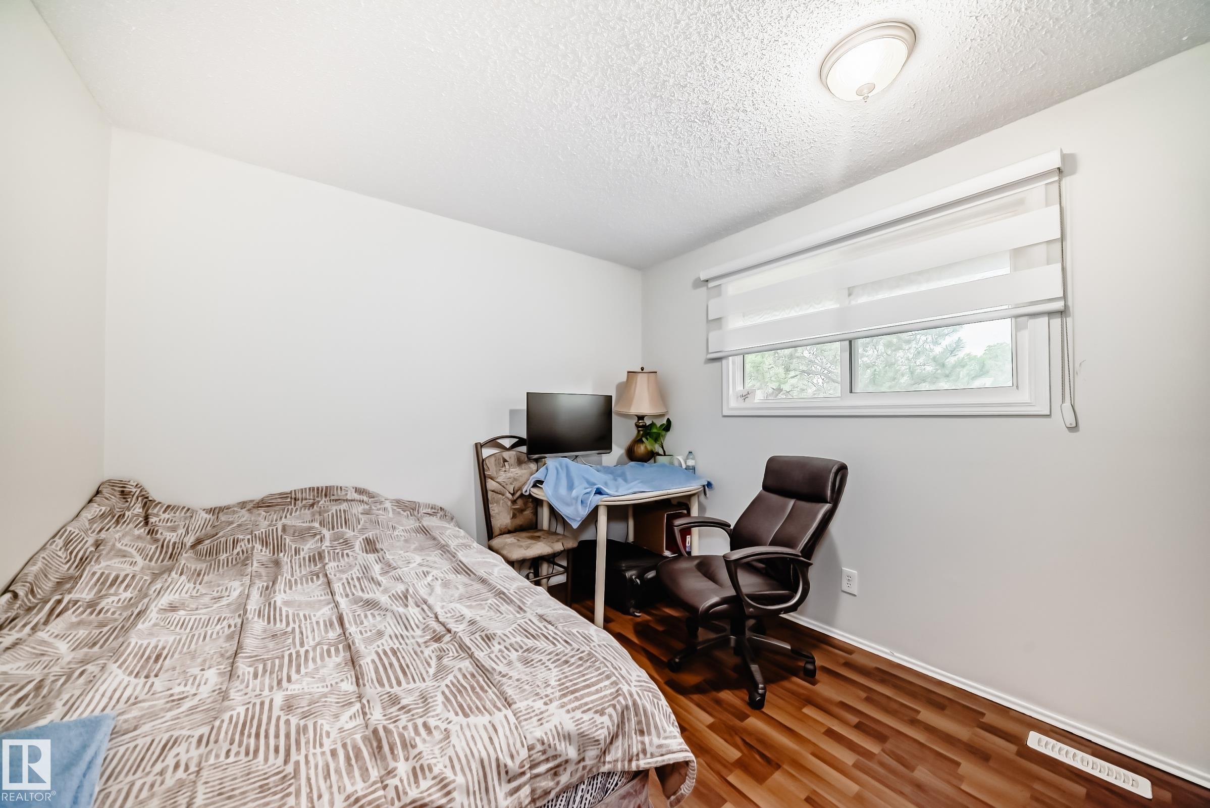 Photo 32 at 55 Glaewyn Estates, Grandin, St. Albert
