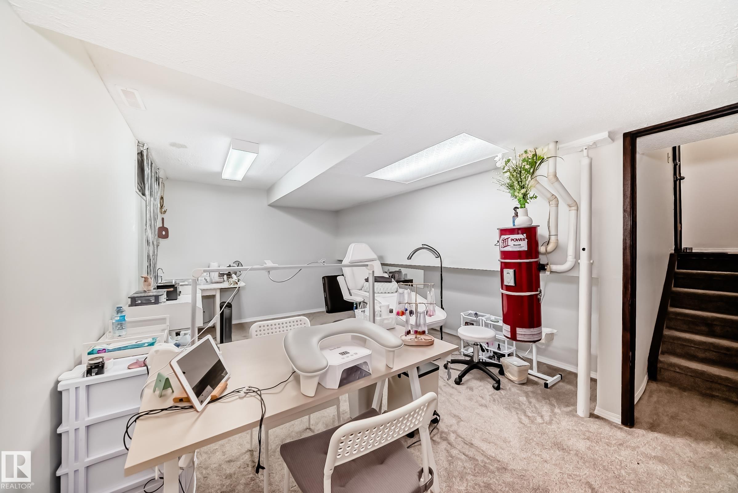 Photo 41 at 55 Glaewyn Estates, Grandin, St. Albert