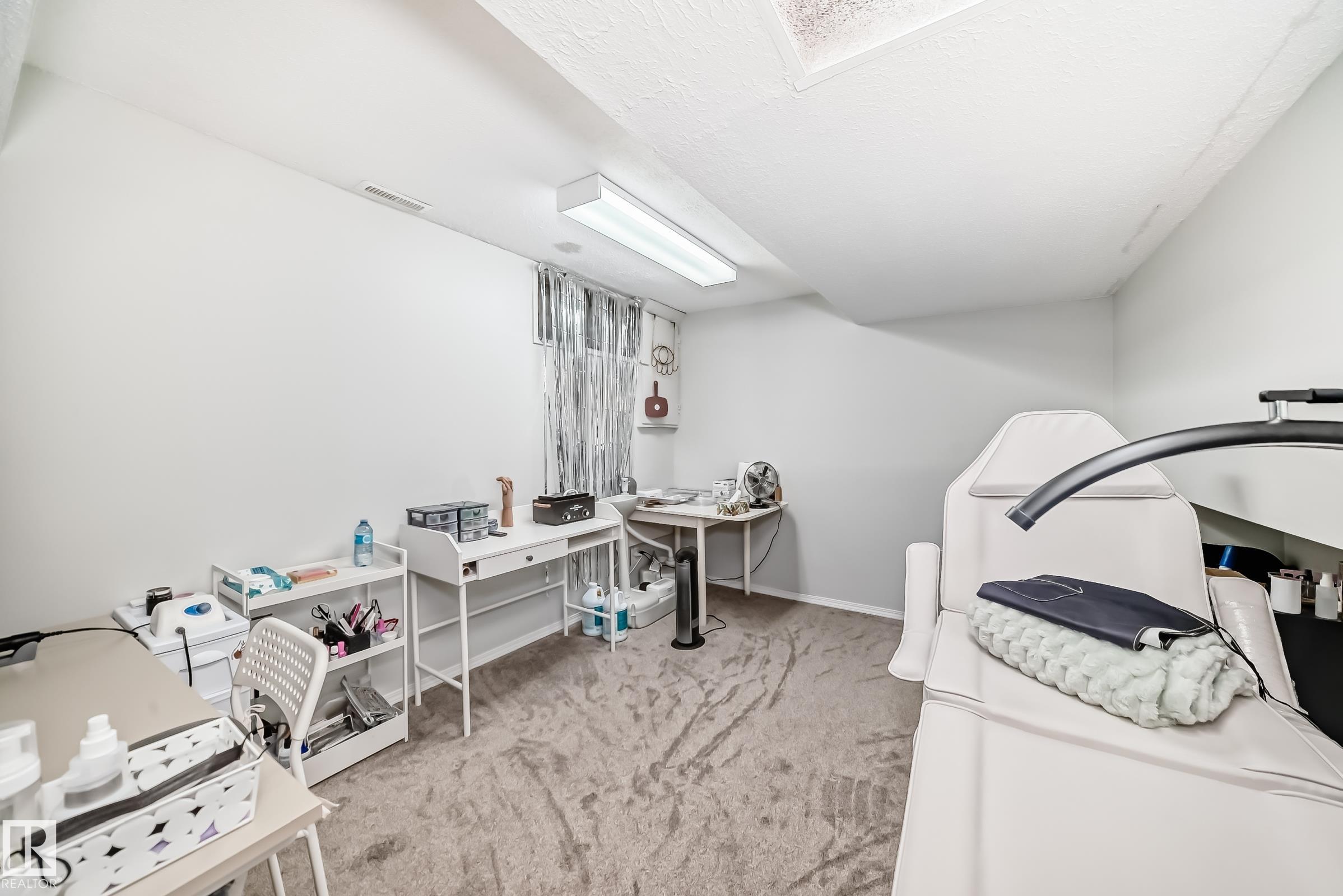 Photo 42 at 55 Glaewyn Estates, Grandin, St. Albert