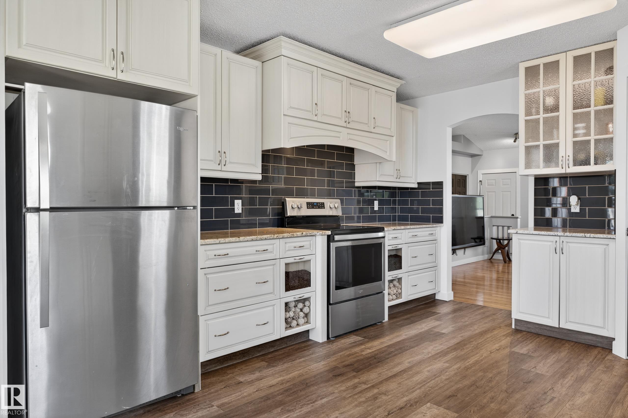 Photo 14 at 592 Rainbow Crescent, Regency Park, Sherwood Park