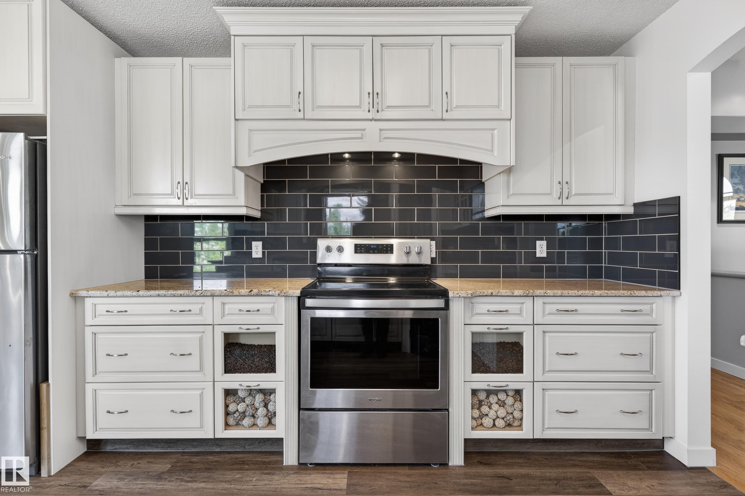 Photo 15 at 592 Rainbow Crescent, Regency Park, Sherwood Park