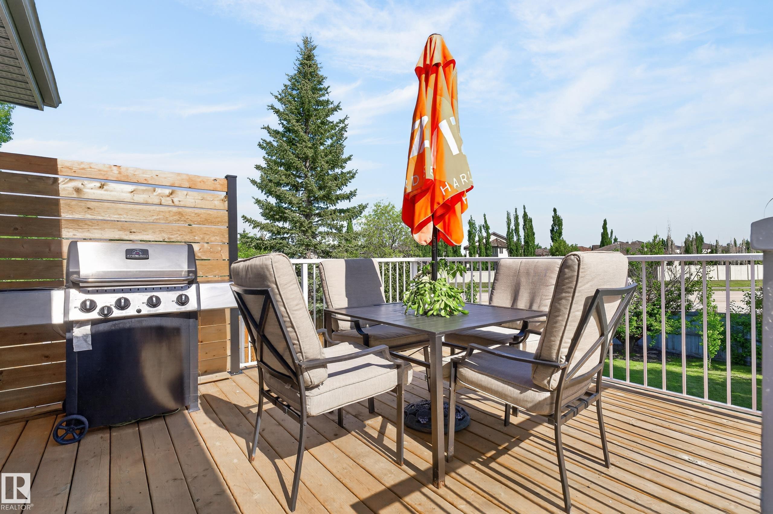 Photo 37 at 592 Rainbow Crescent, Regency Park, Sherwood Park