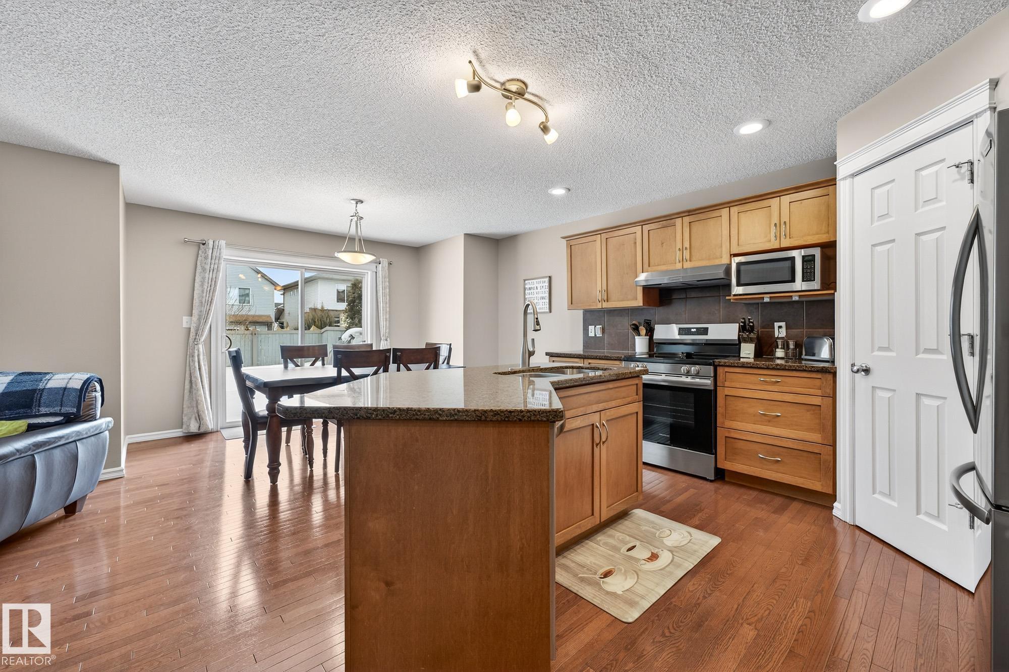21907 95 Avenue NW, Secord, Edmonton