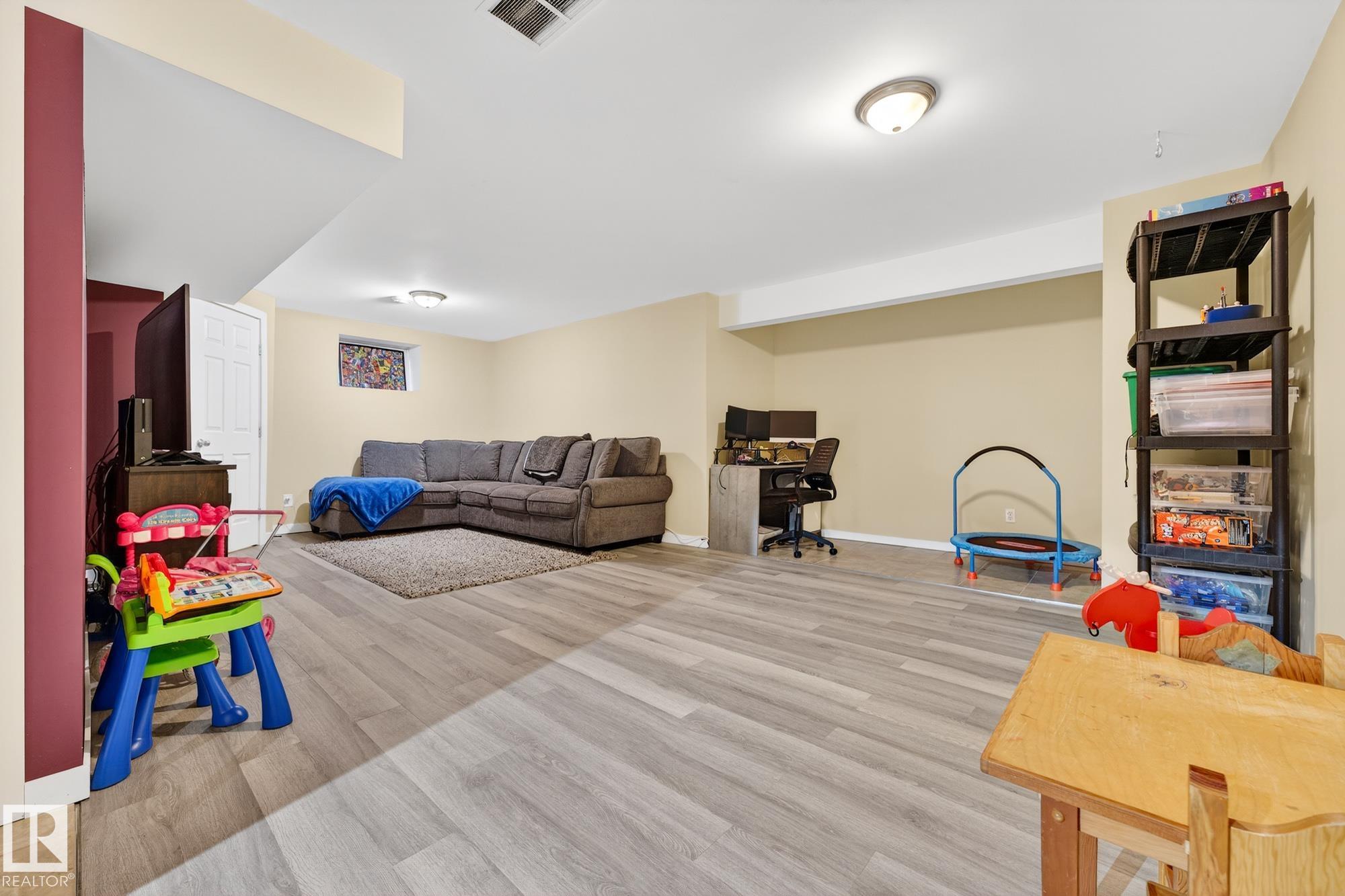 Photo 35 at 21907 95 Avenue NW, Secord, Edmonton